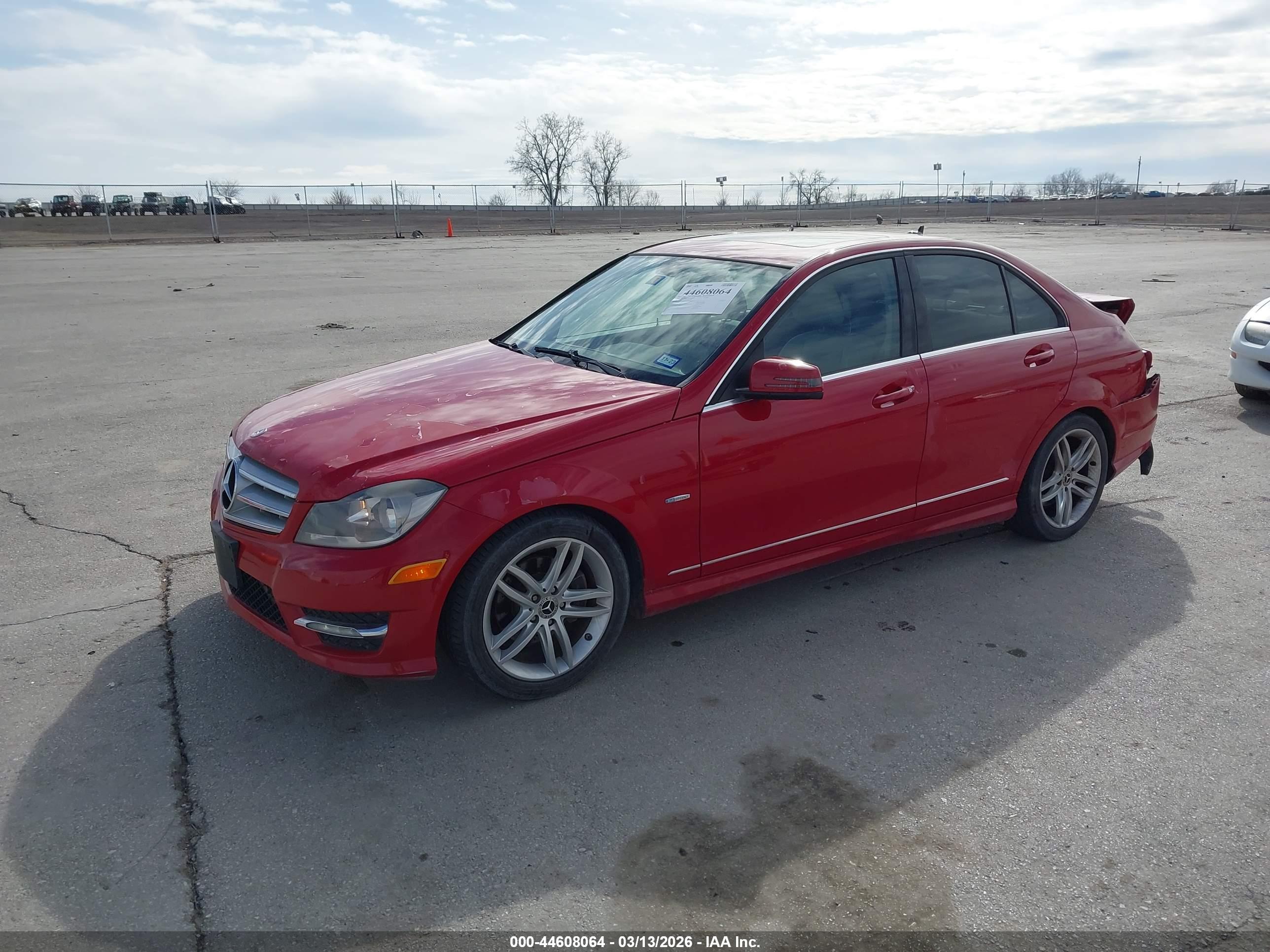 MERCEDES-BENZ C image 2