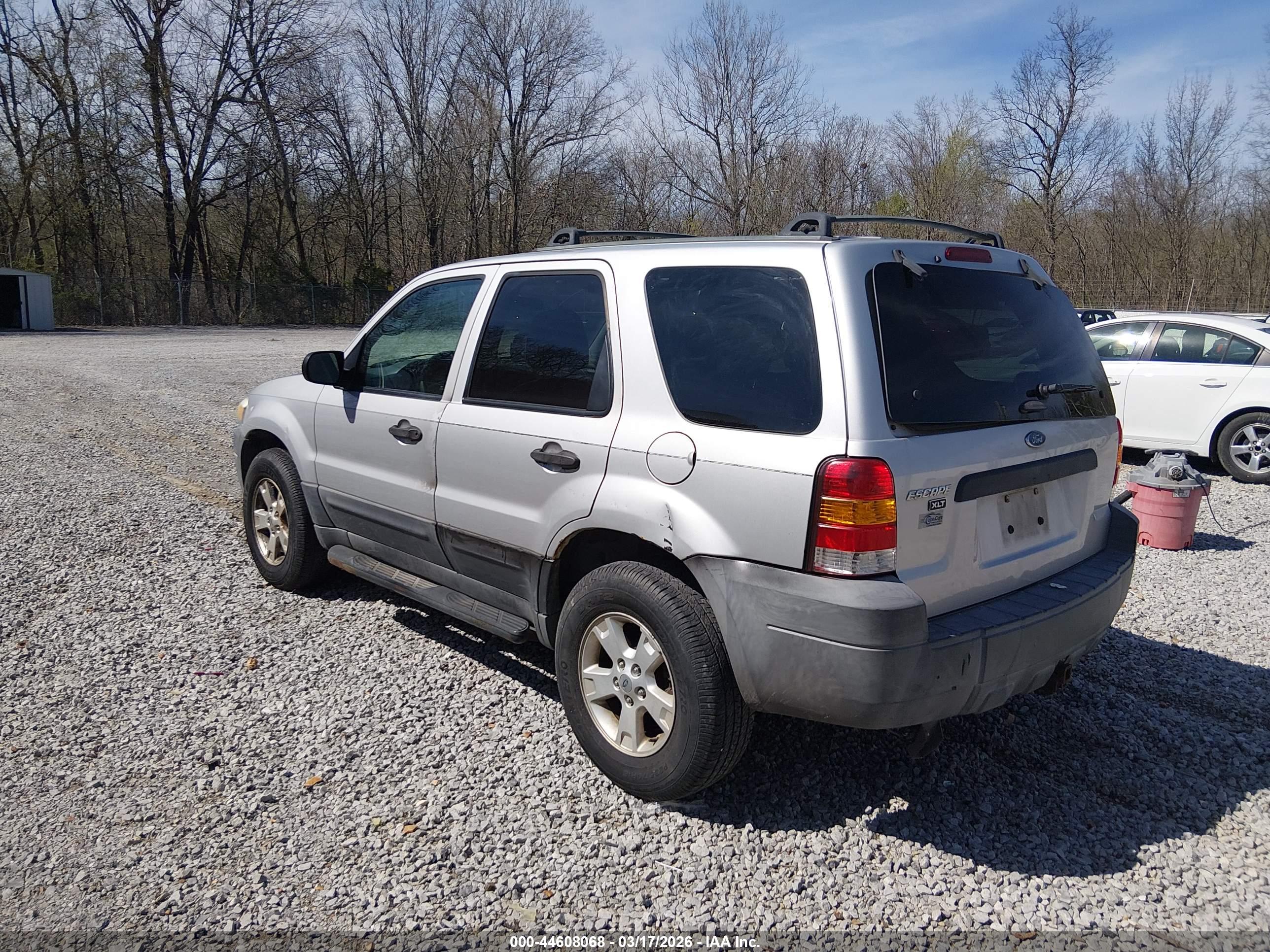 FORD ESCAPE image 6