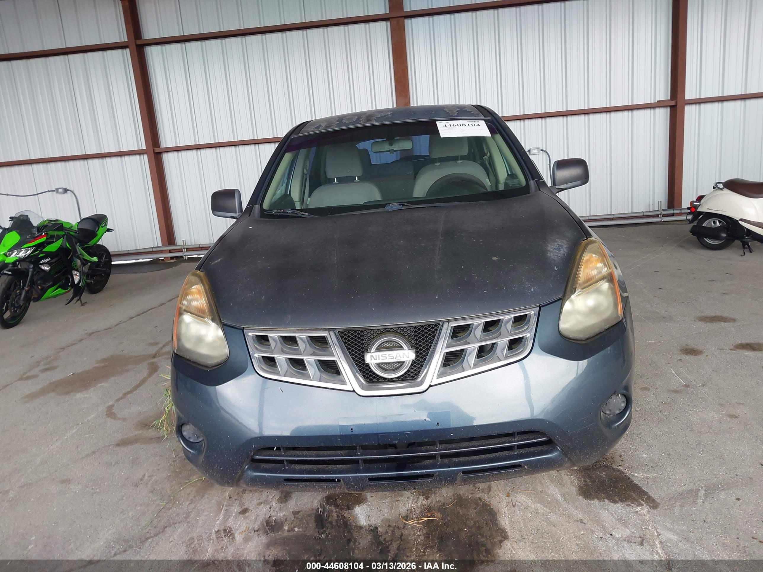 NISSAN ROGUE image 6