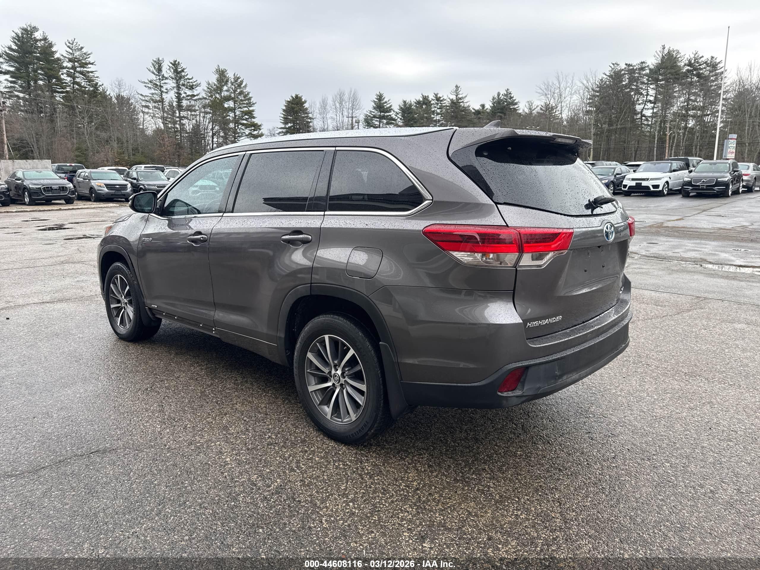 TOYOTA HIGHLANDER image 3