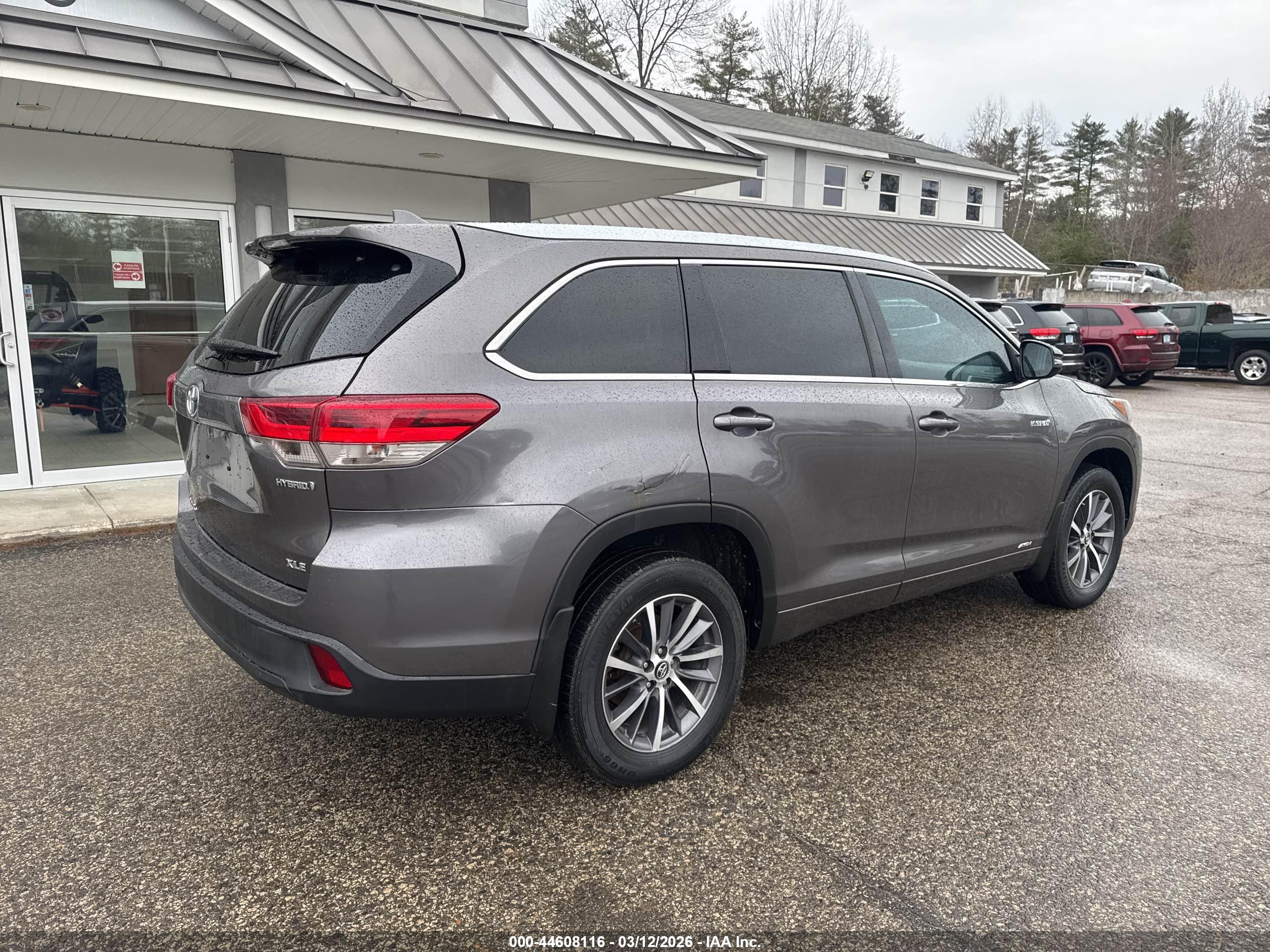 TOYOTA HIGHLANDER image 4