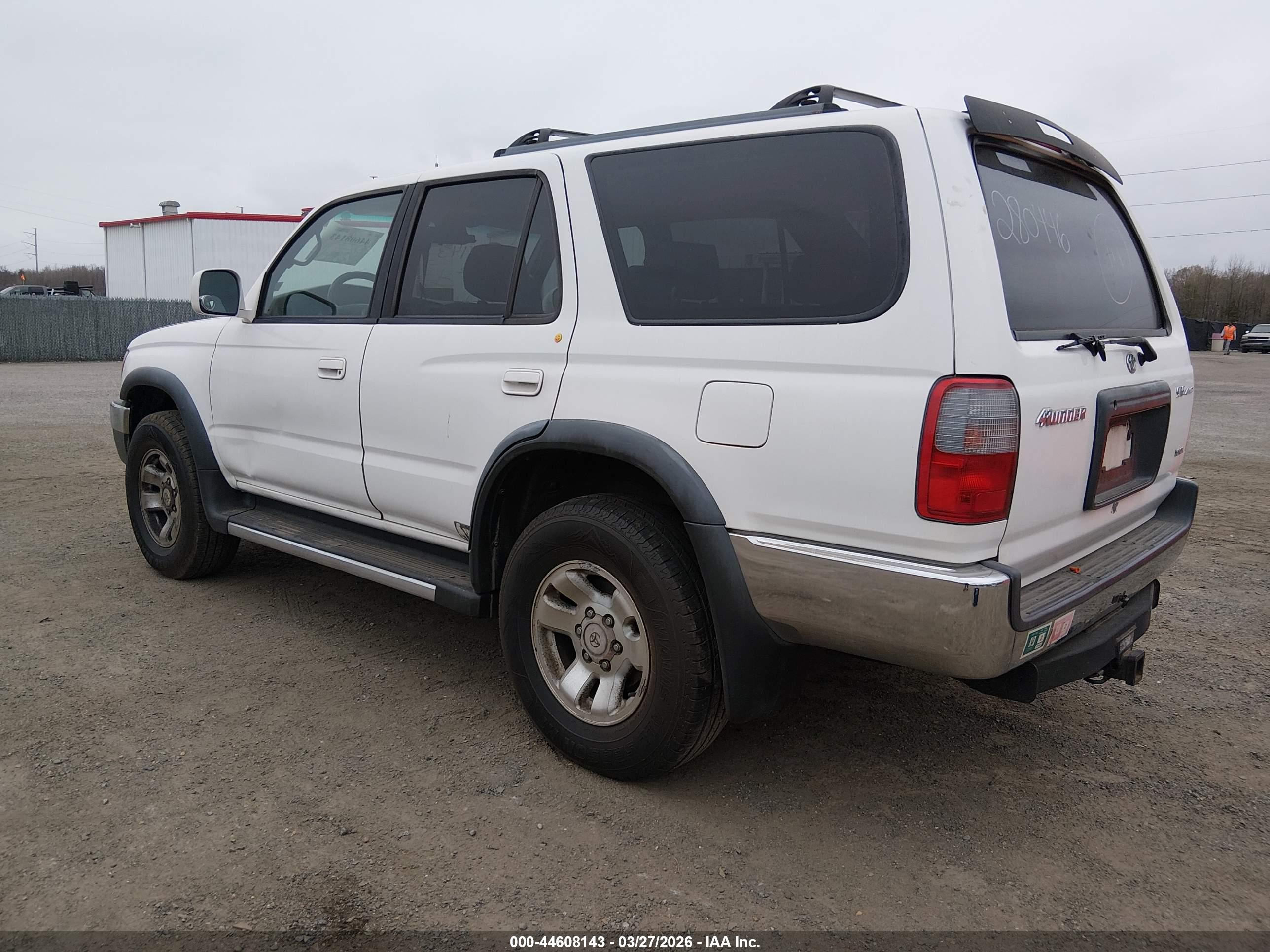 TOYOTA 4RUNNER image 3