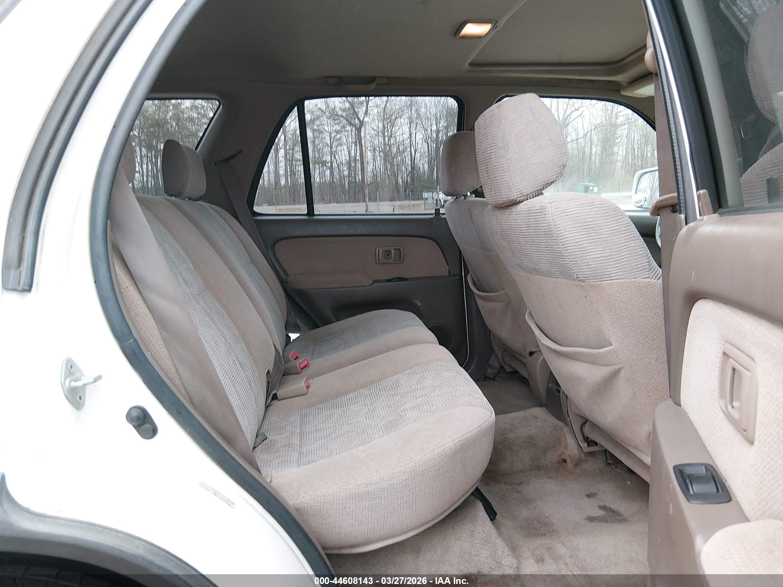 TOYOTA 4RUNNER image 8