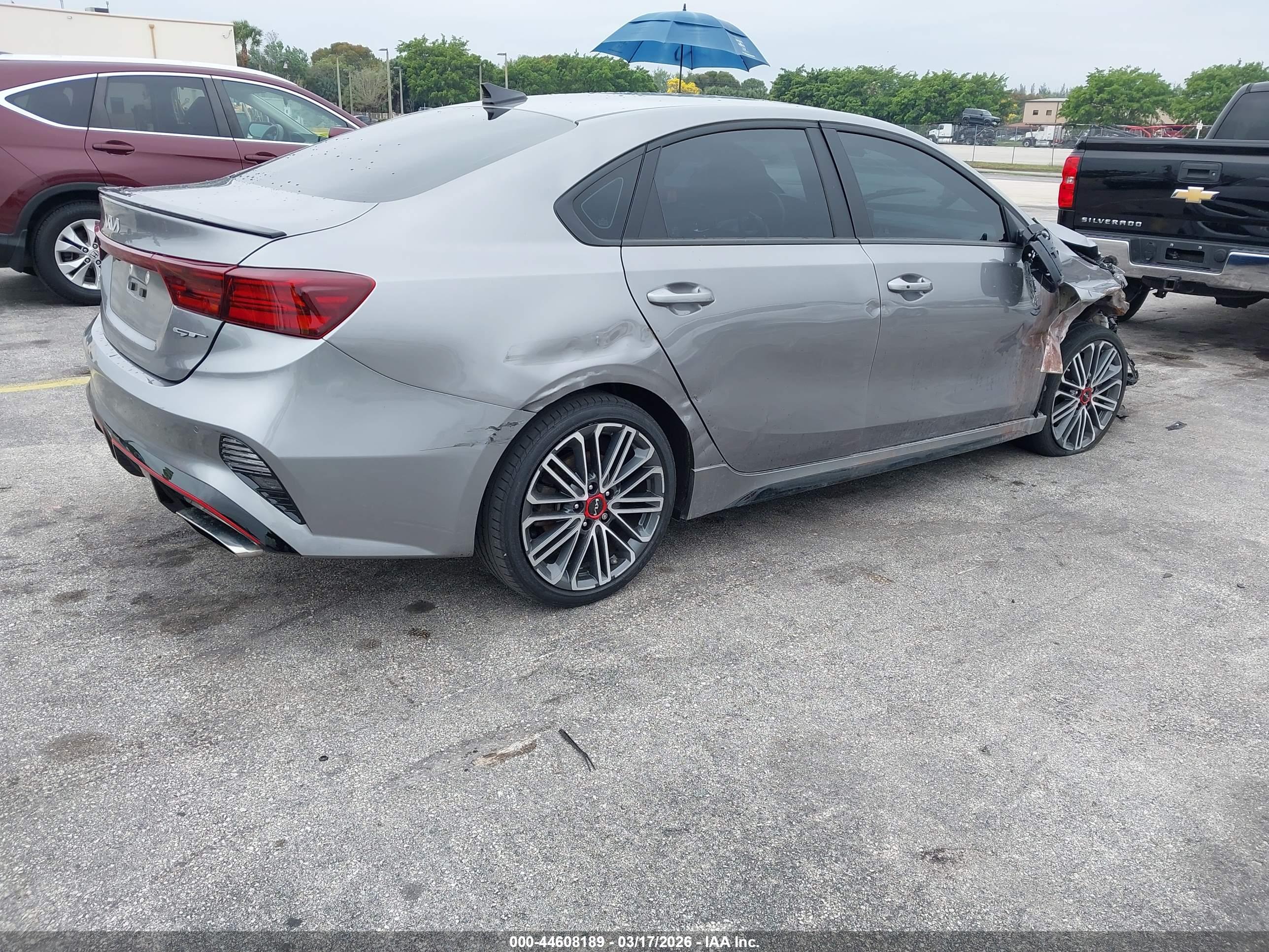 KIA FORTE image 4