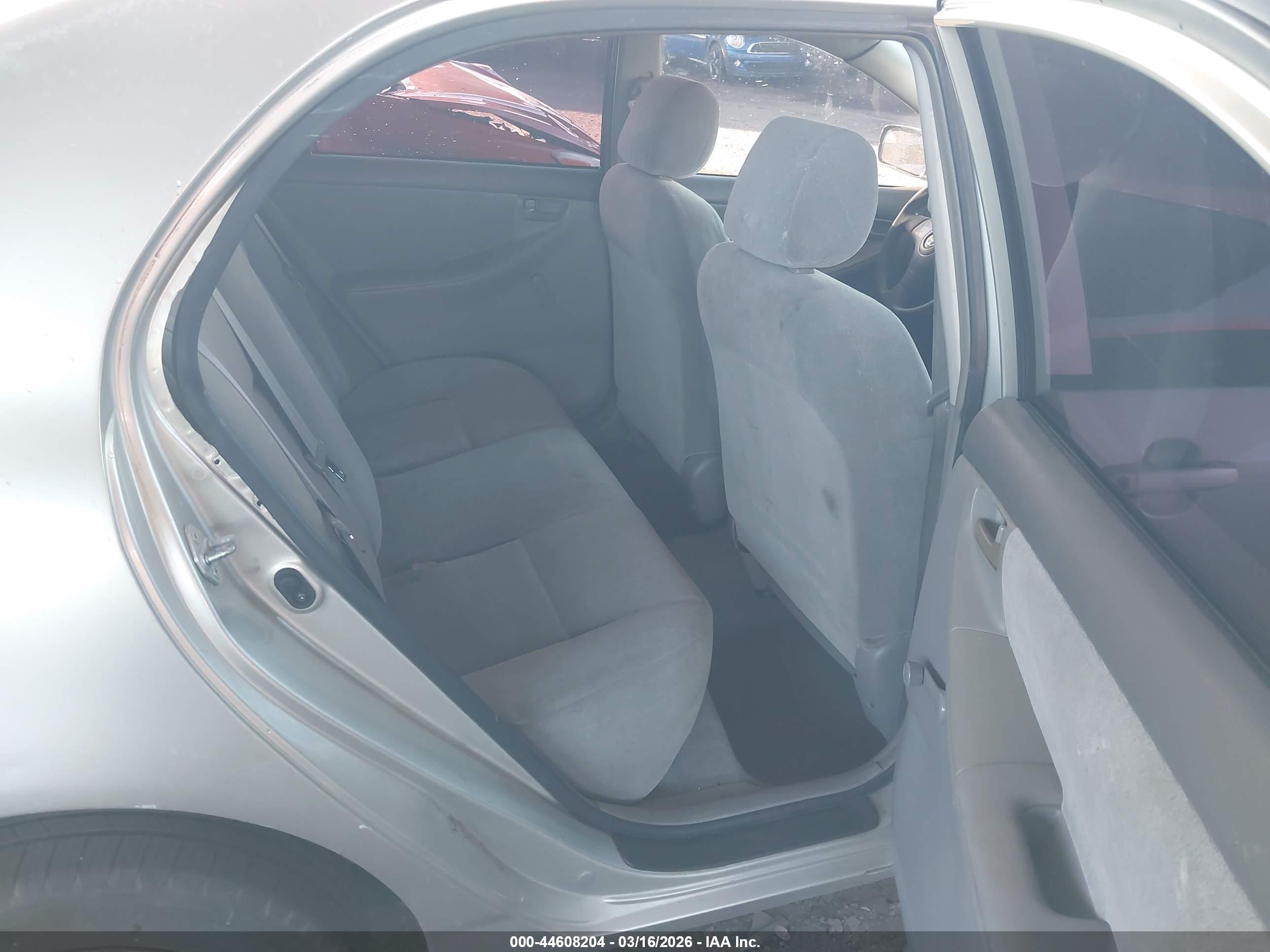 TOYOTA COROLLA image 8