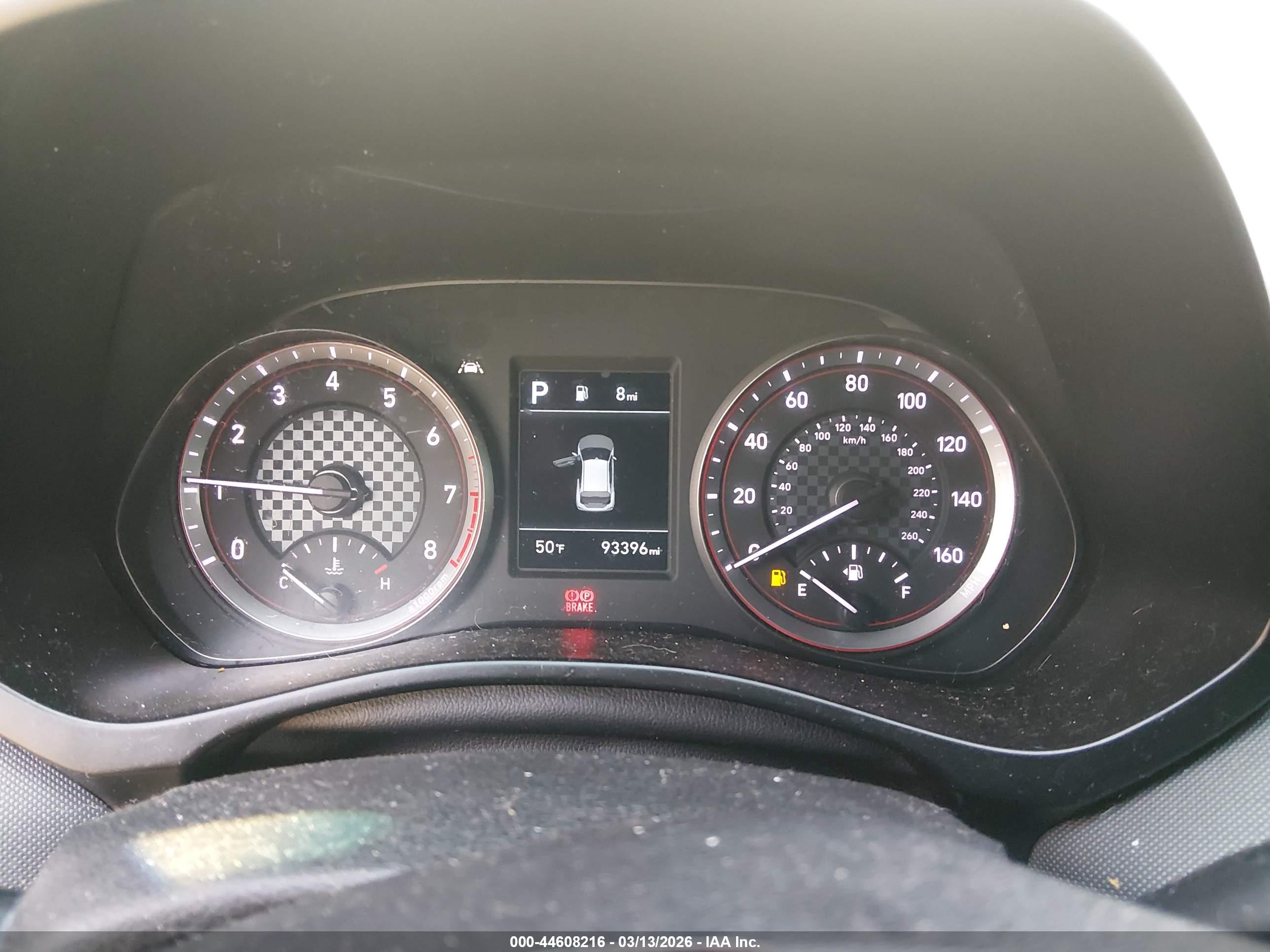 HYUNDAI VELOSTER image 7