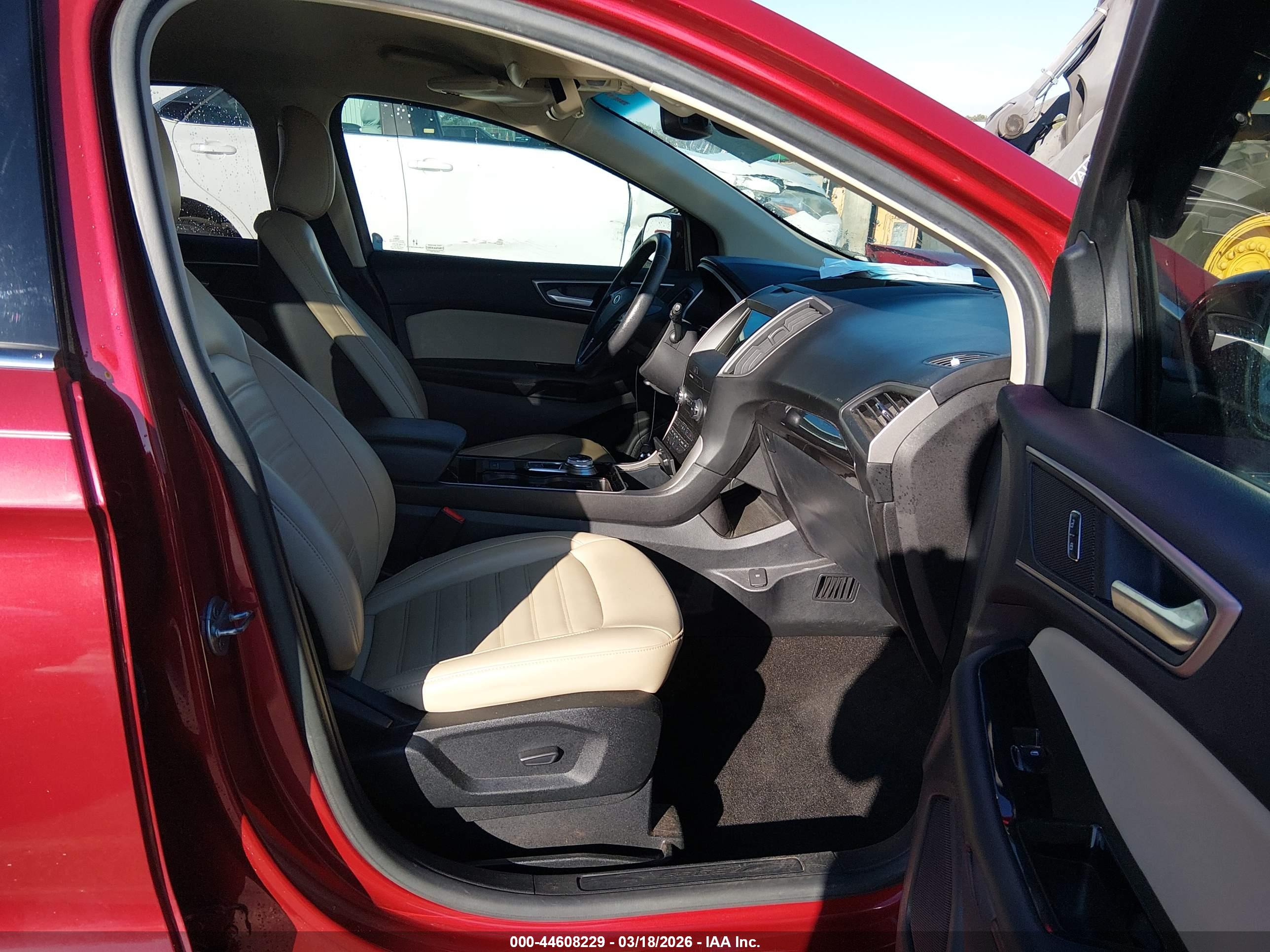 FORD EDGE image 5