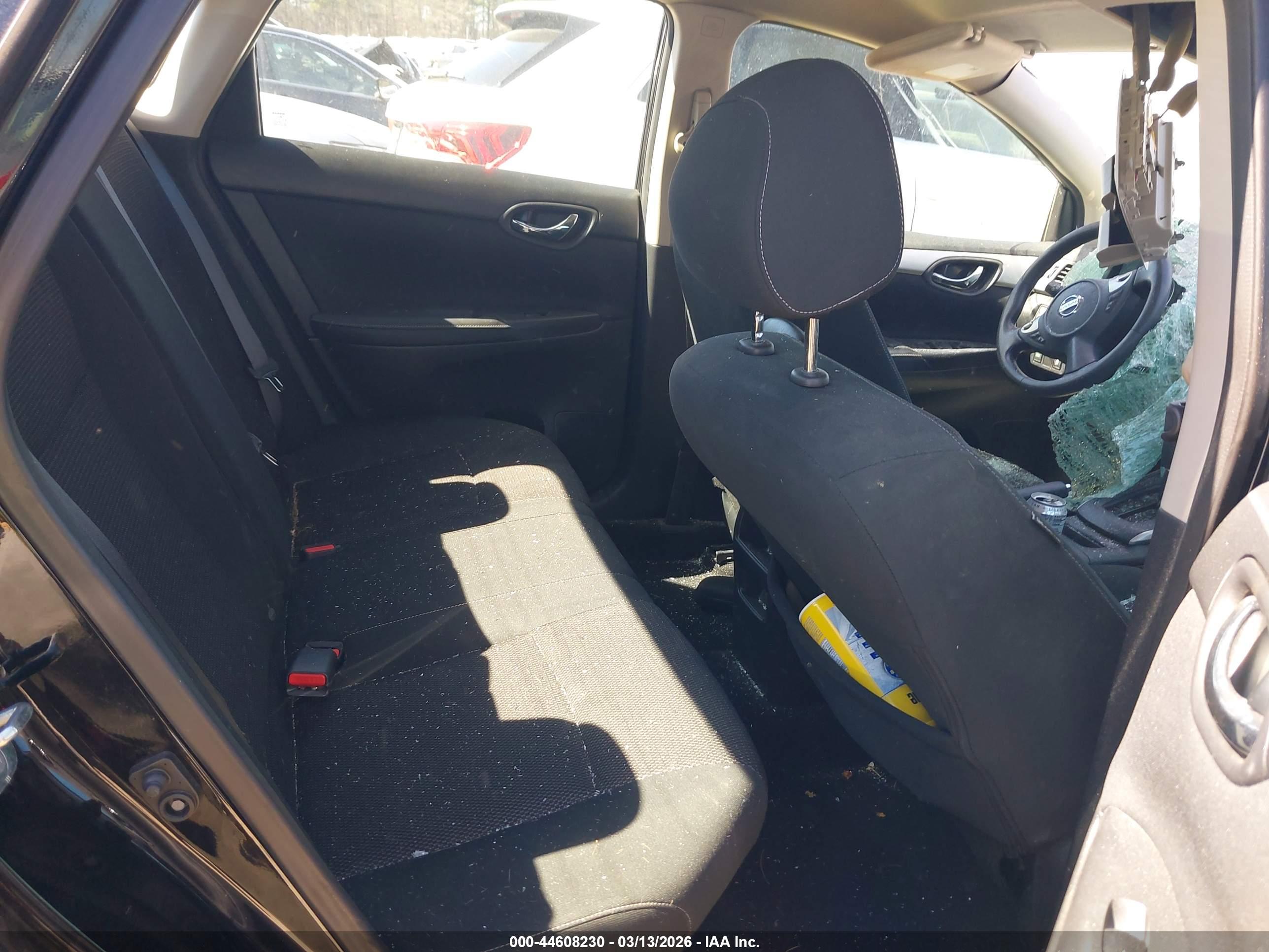 NISSAN SENTRA image 8