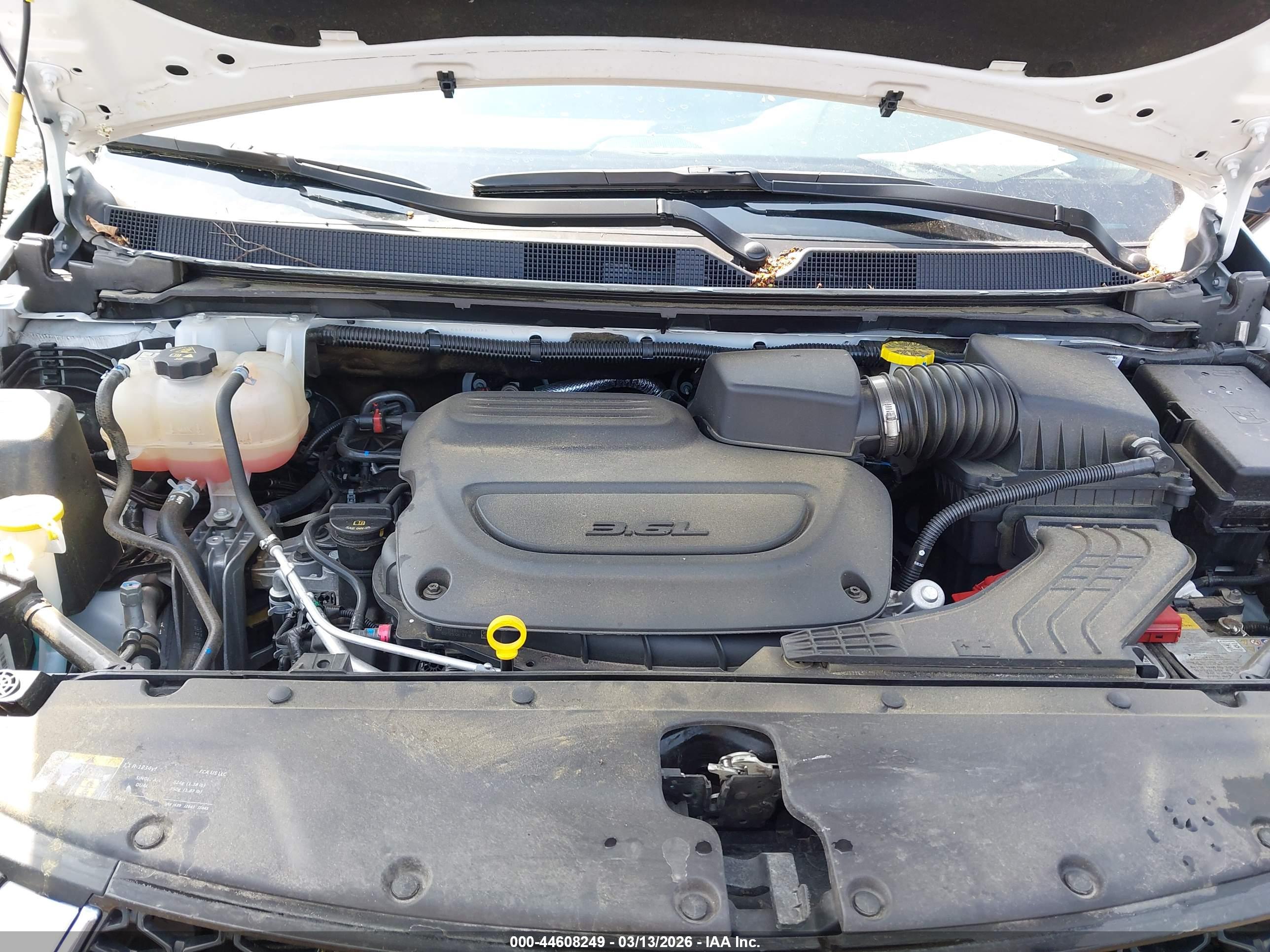 CHRYSLER PACIFICA image 10