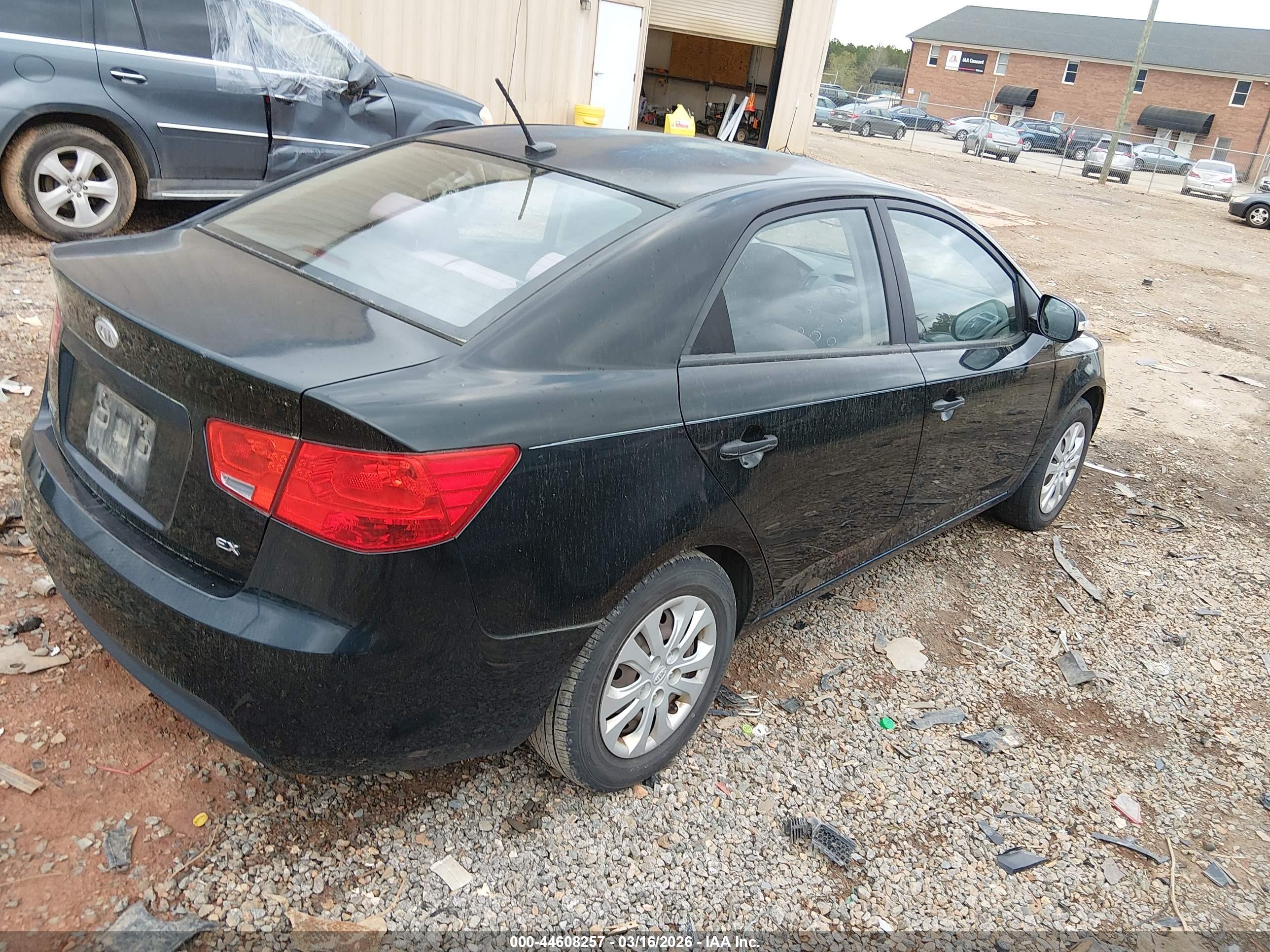 KIA FORTE image 4