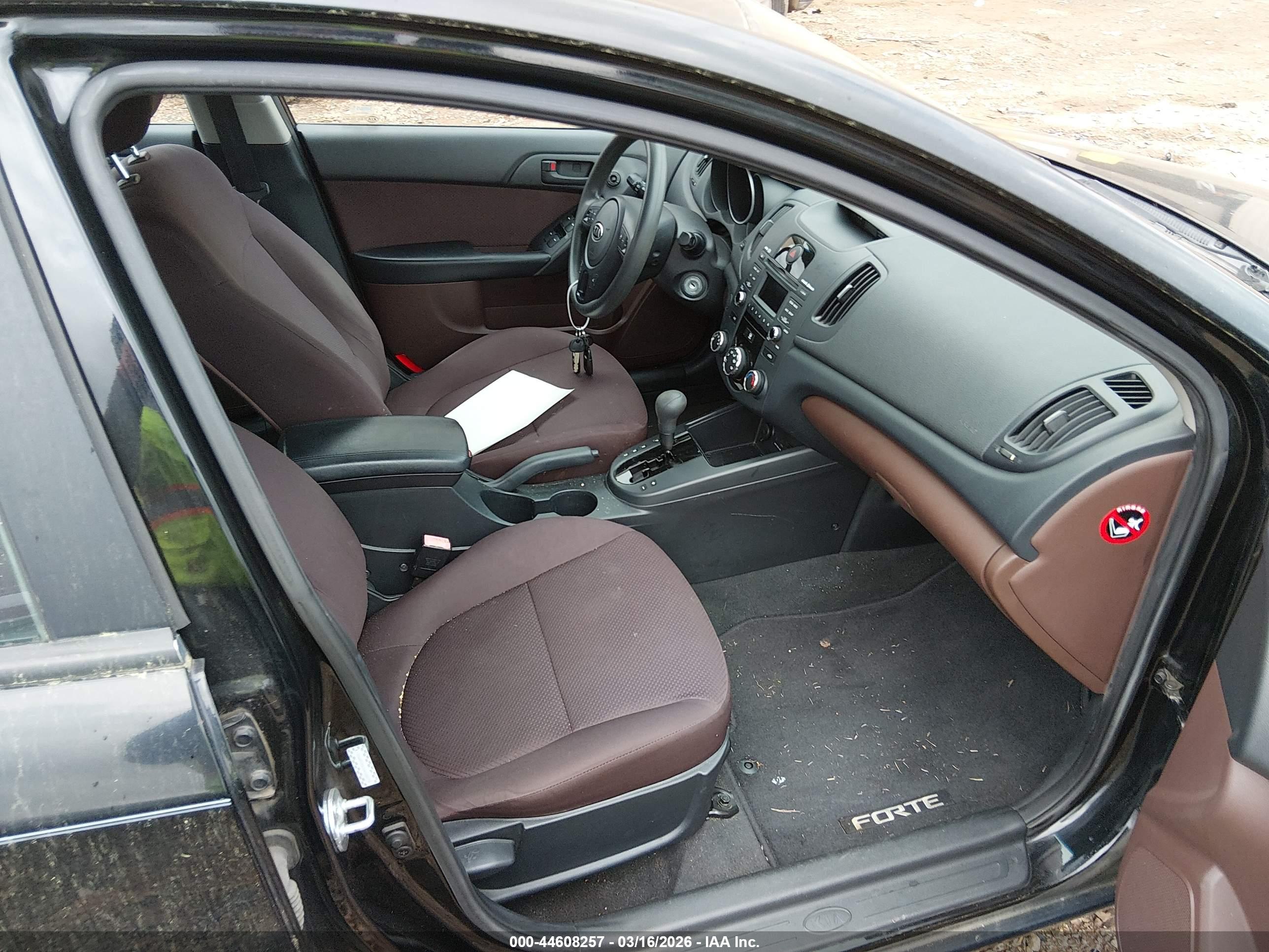 KIA FORTE image 5