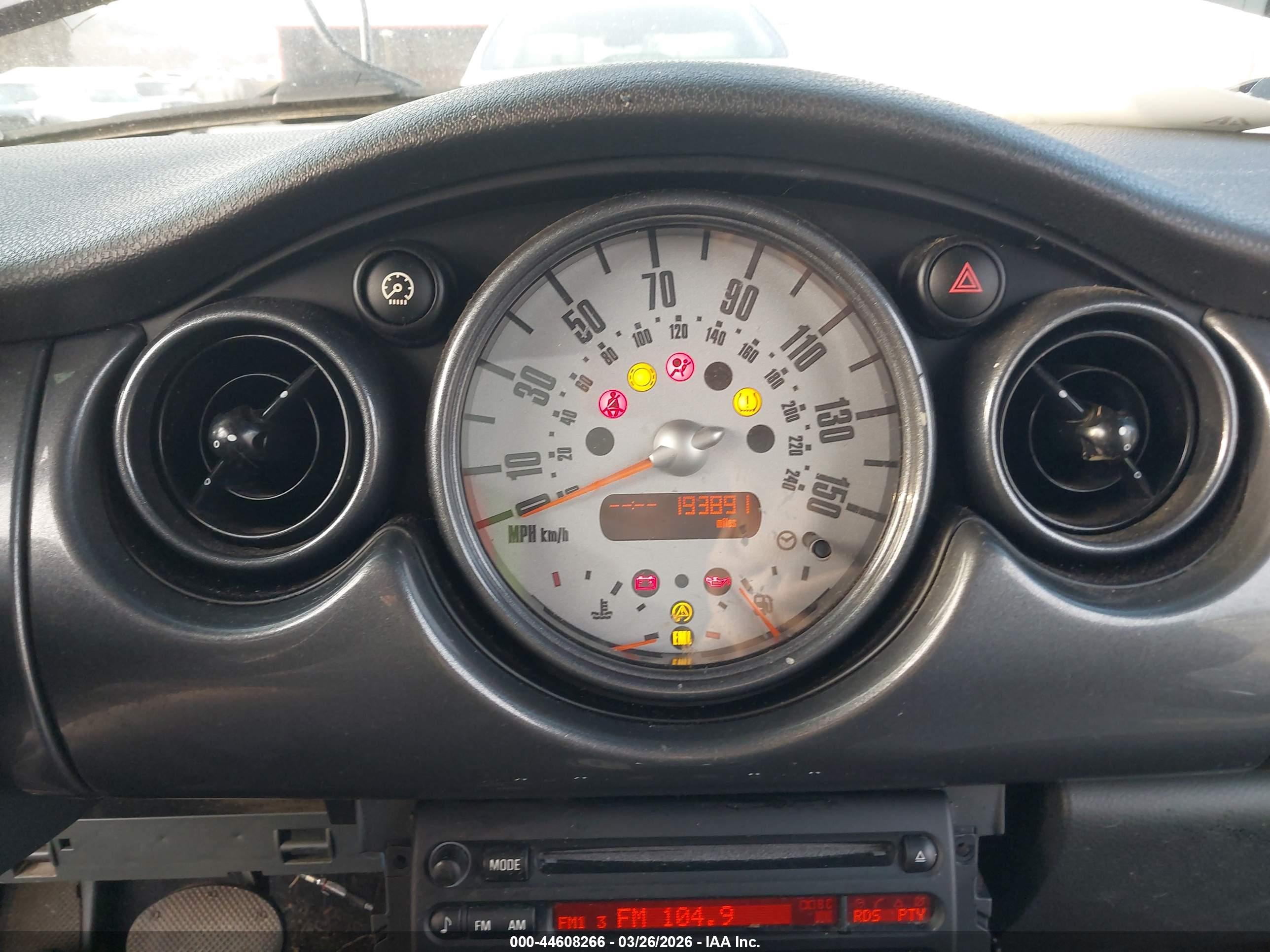 MINI COOPER image 7