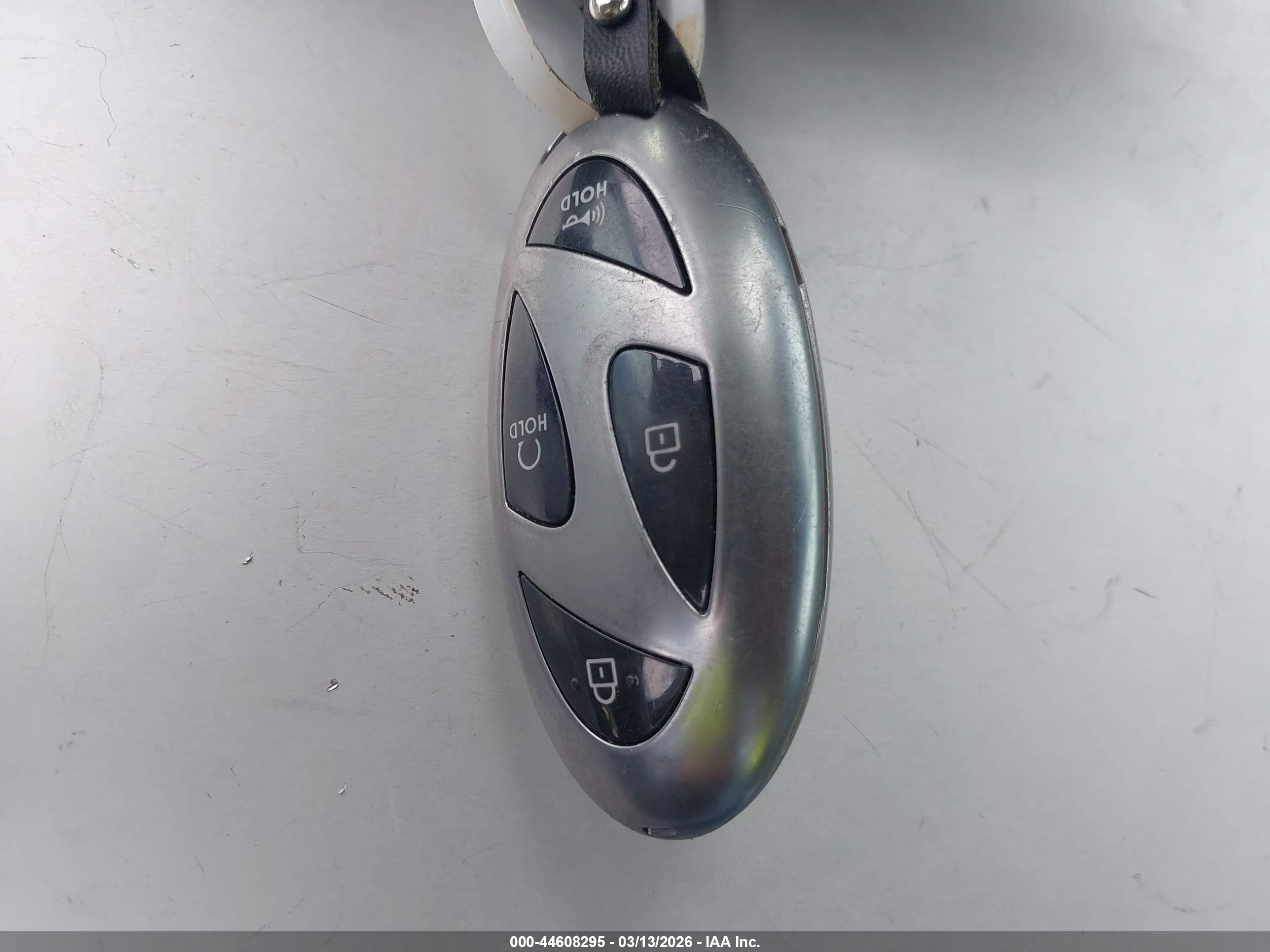 HYUNDAI ELANTRA image 11