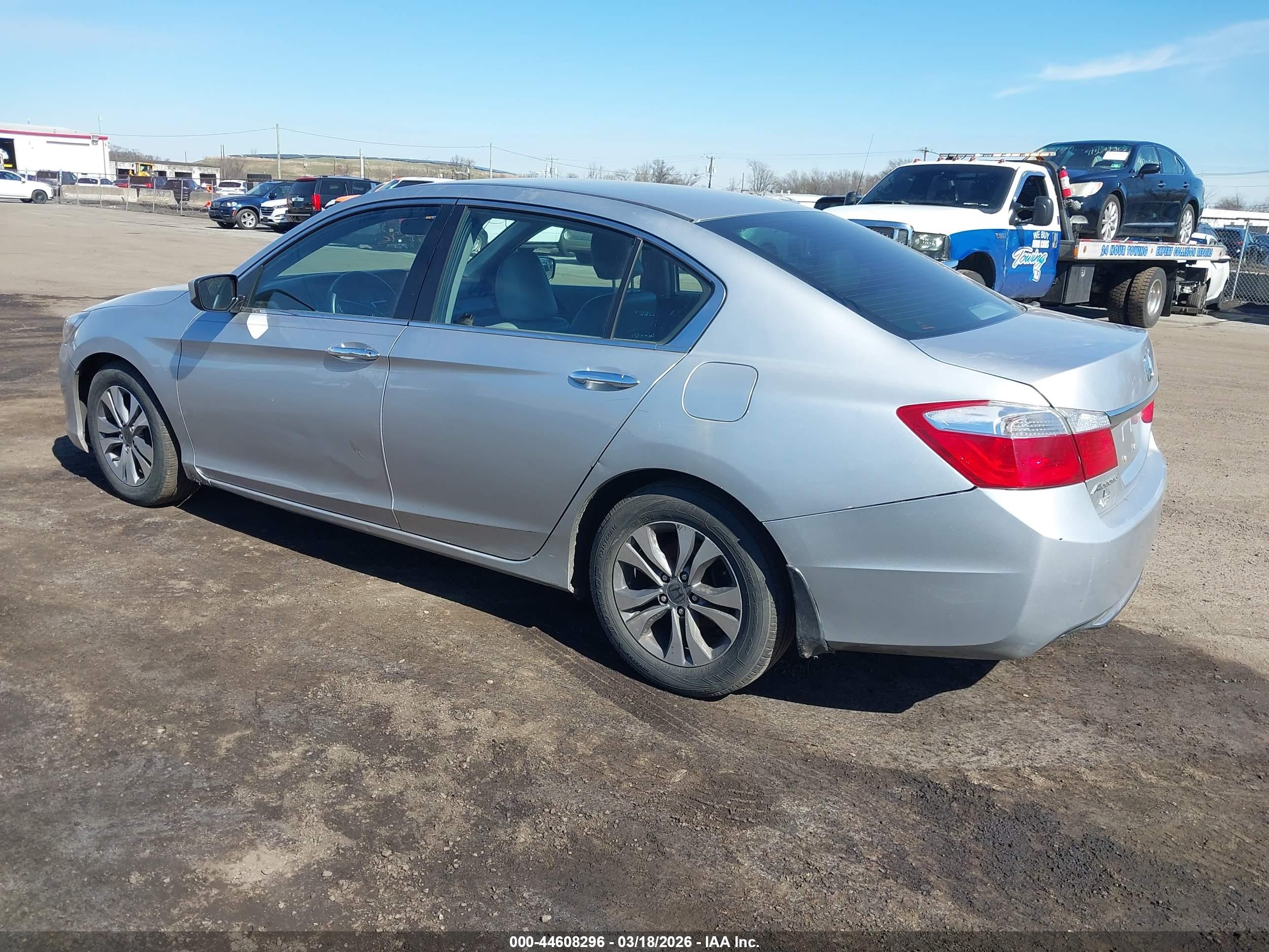 HONDA ACCORD image 3