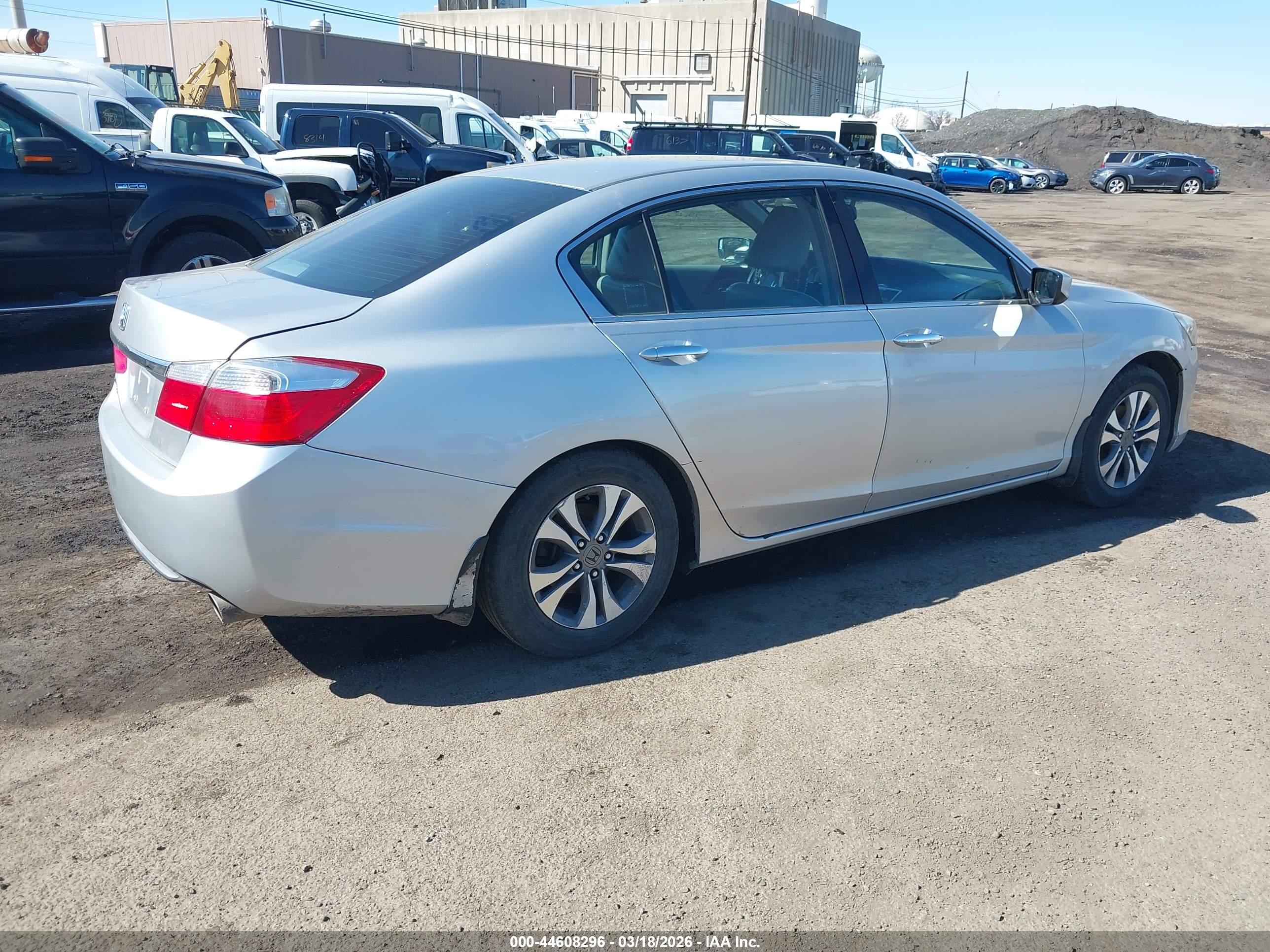 HONDA ACCORD image 4