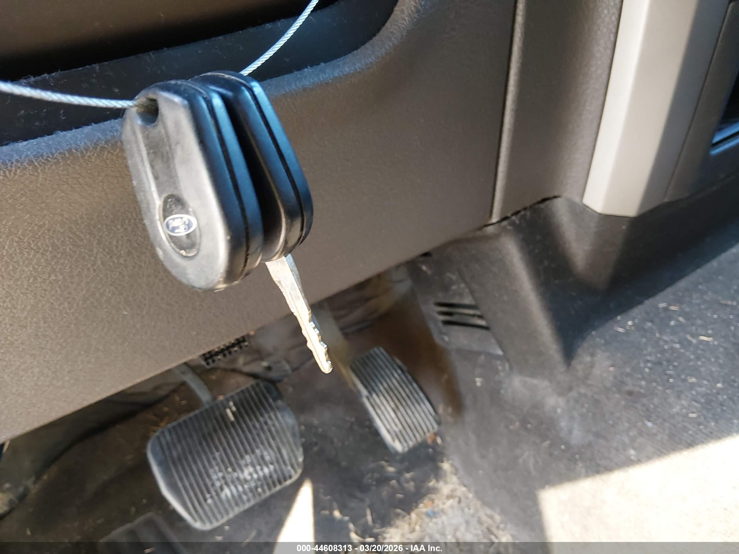 FORD F-150 image 11