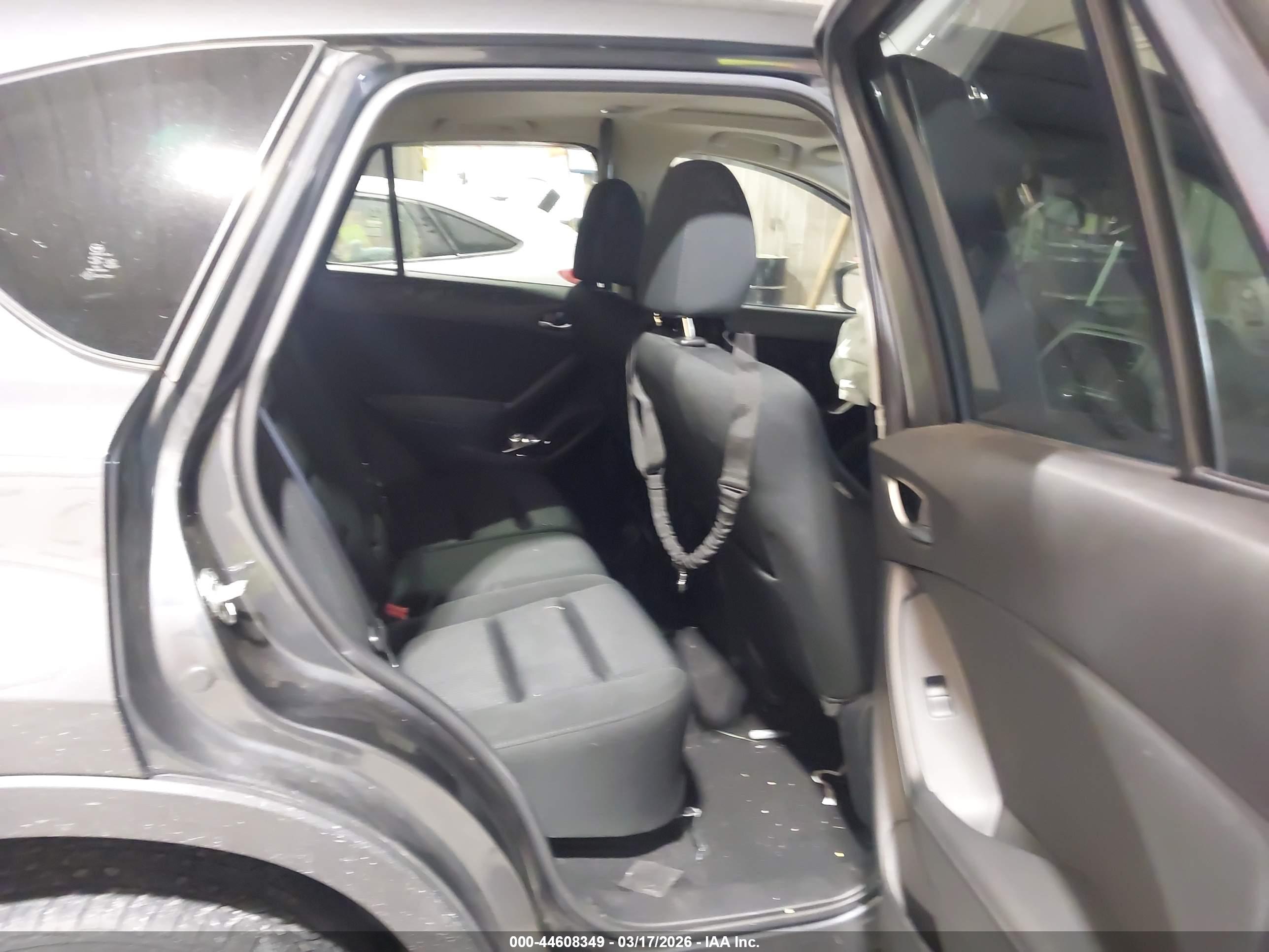 MAZDA CX-5 image 8