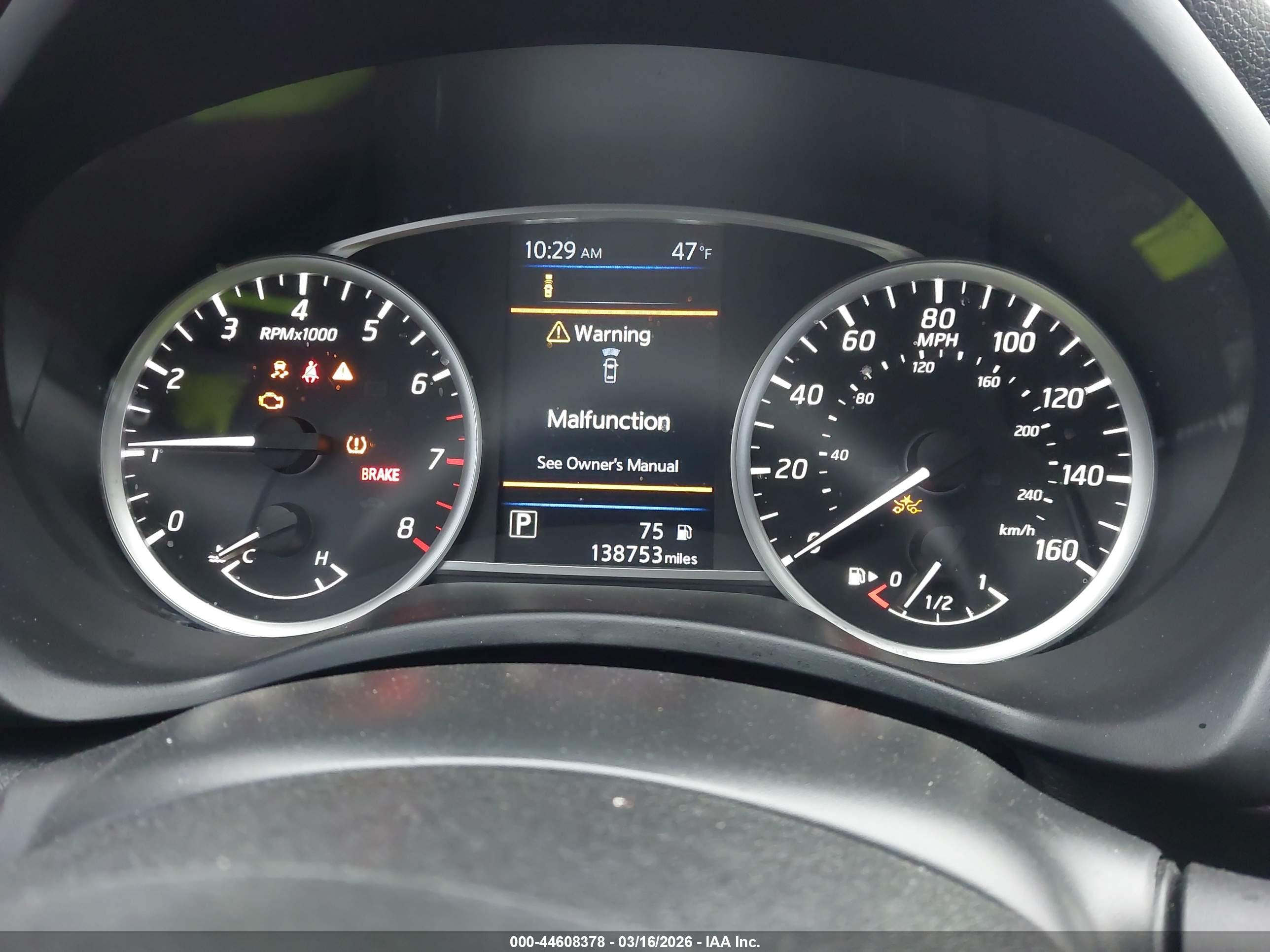 NISSAN SENTRA image 7