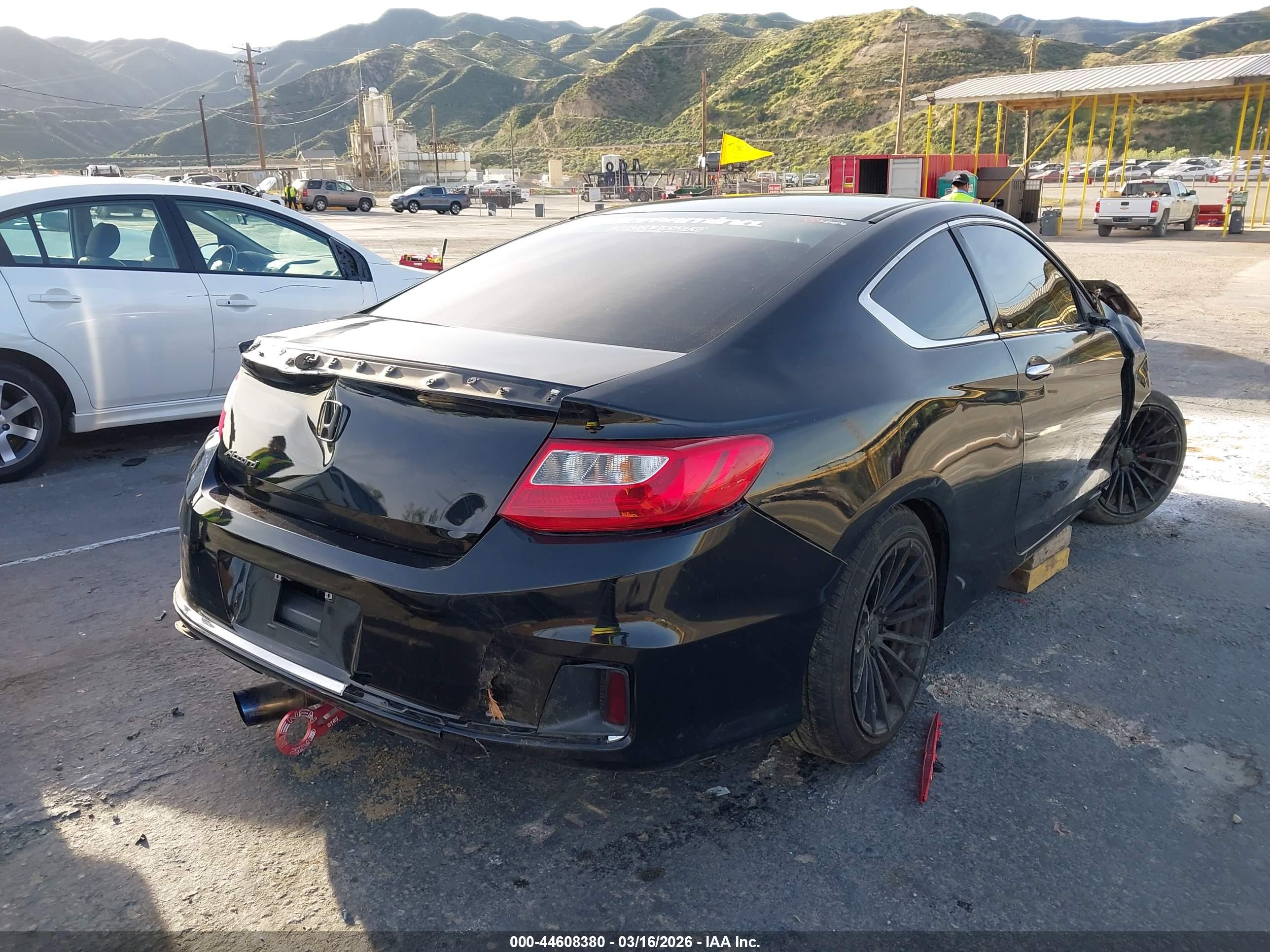 HONDA ACCORD image 4