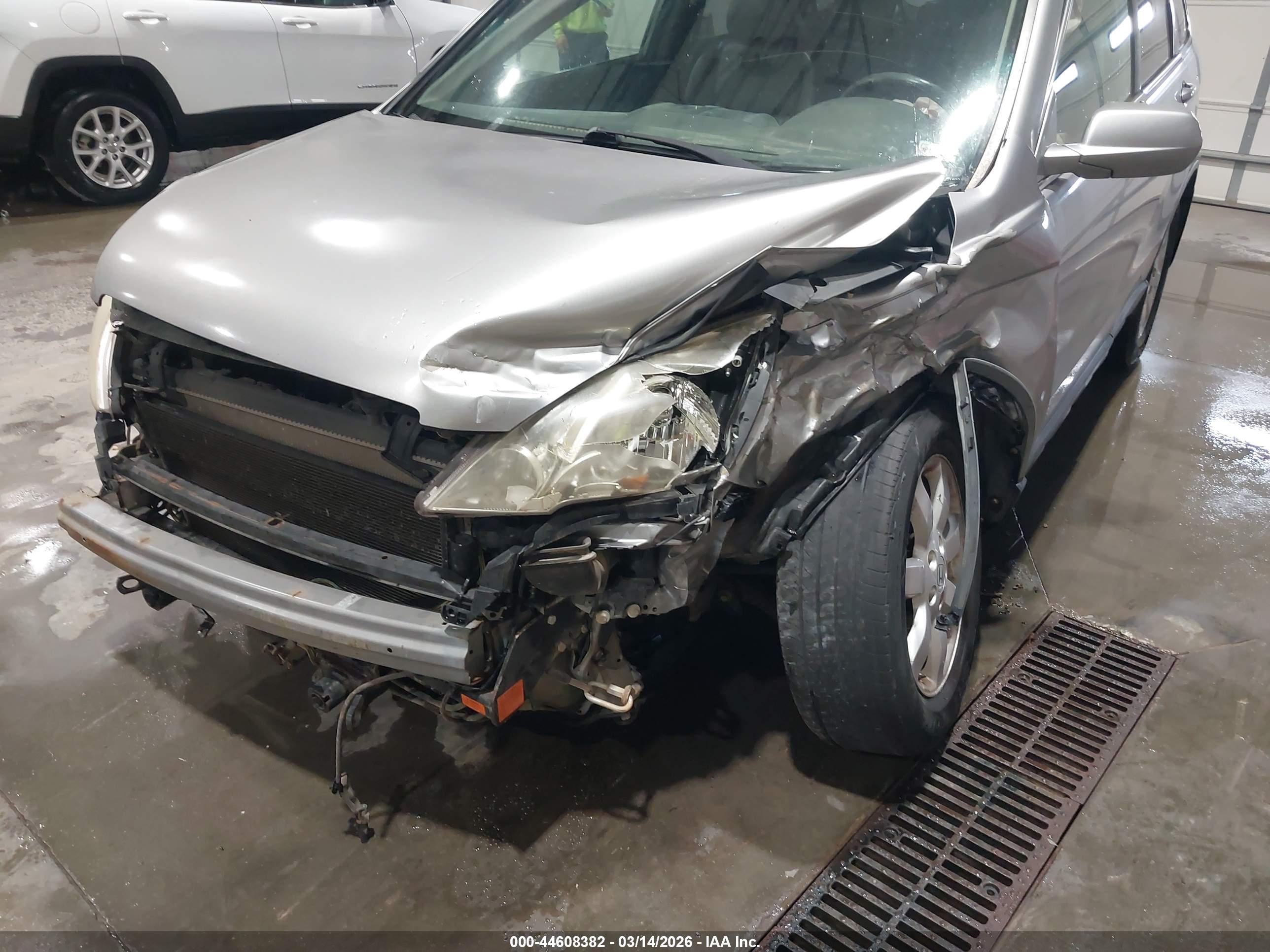 HONDA CR-V image 6