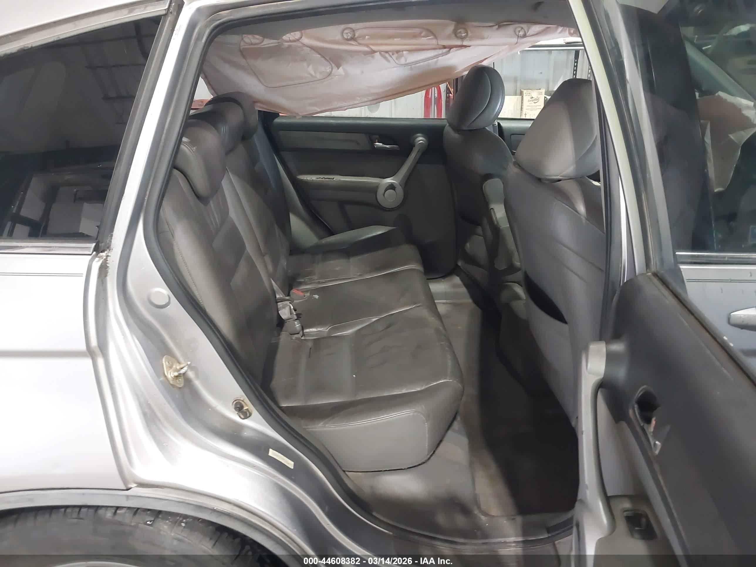 HONDA CR-V image 8