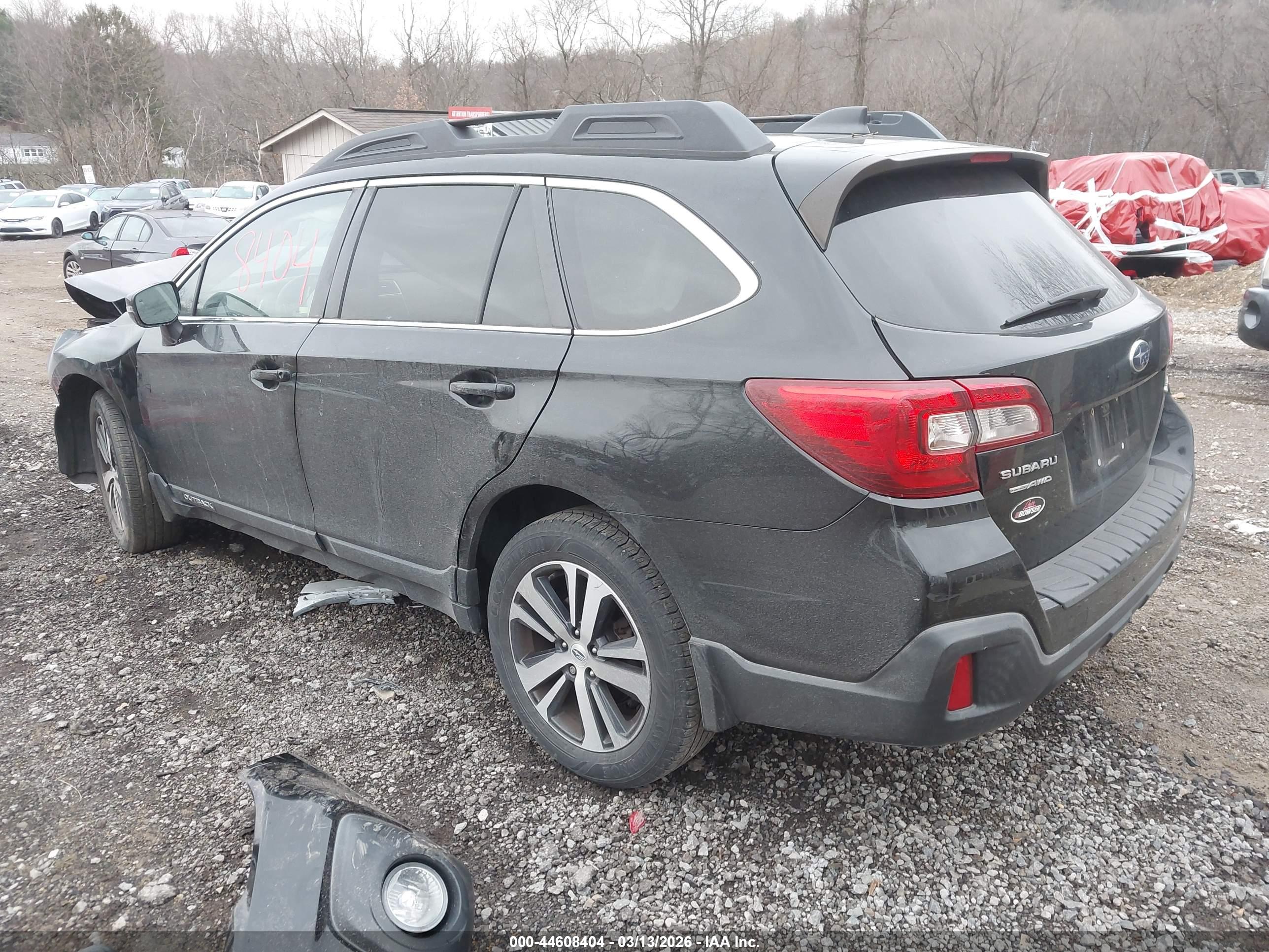 SUBARU OUTBACK image 3