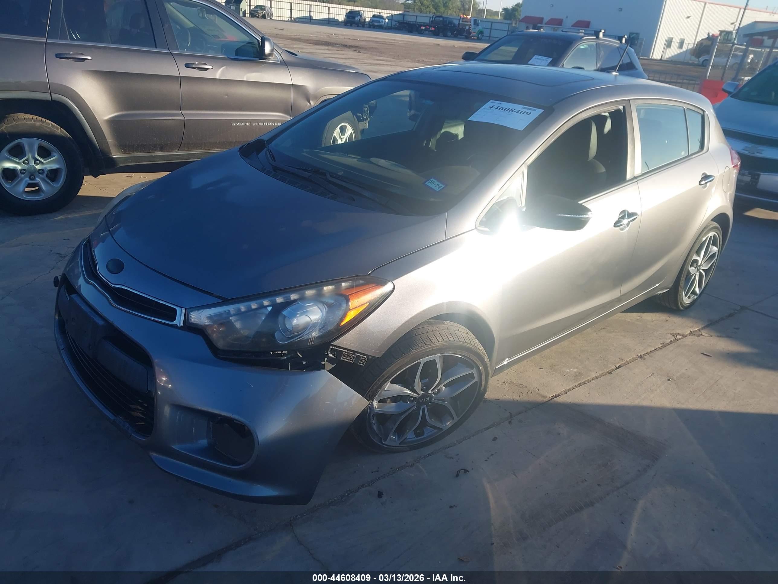 KIA FORTE image 2