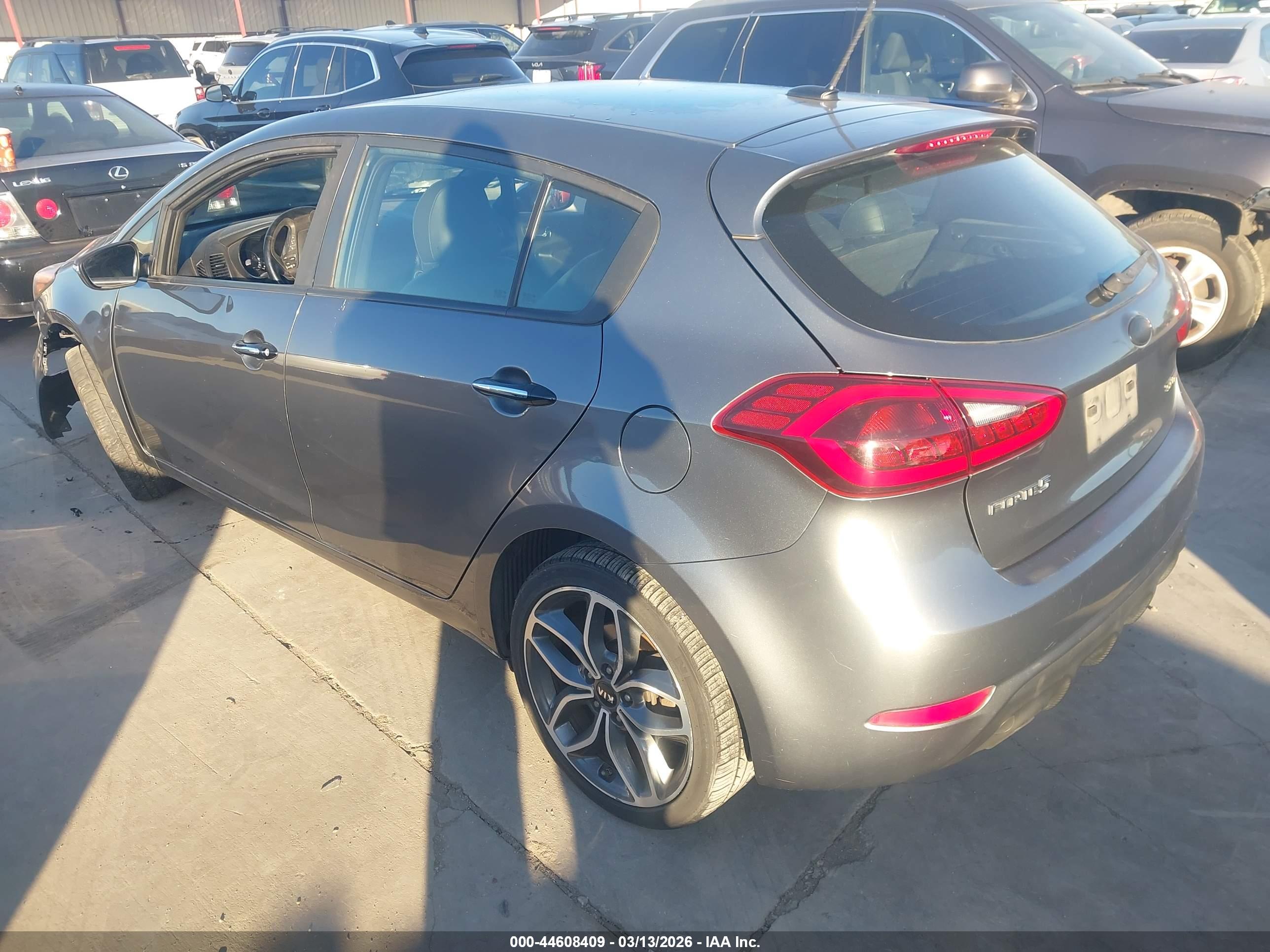 KIA FORTE image 3