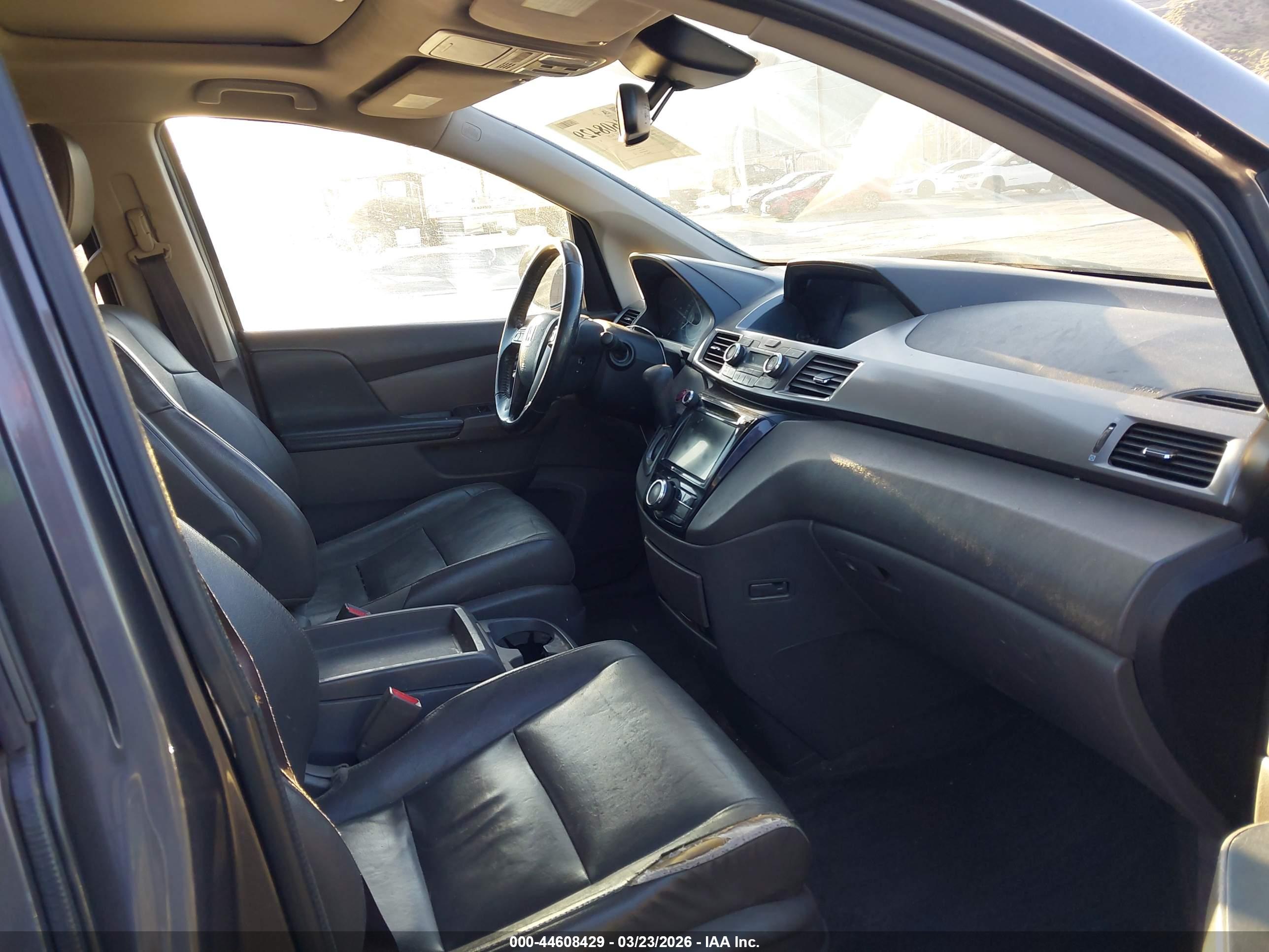 HONDA ODYSSEY image 5