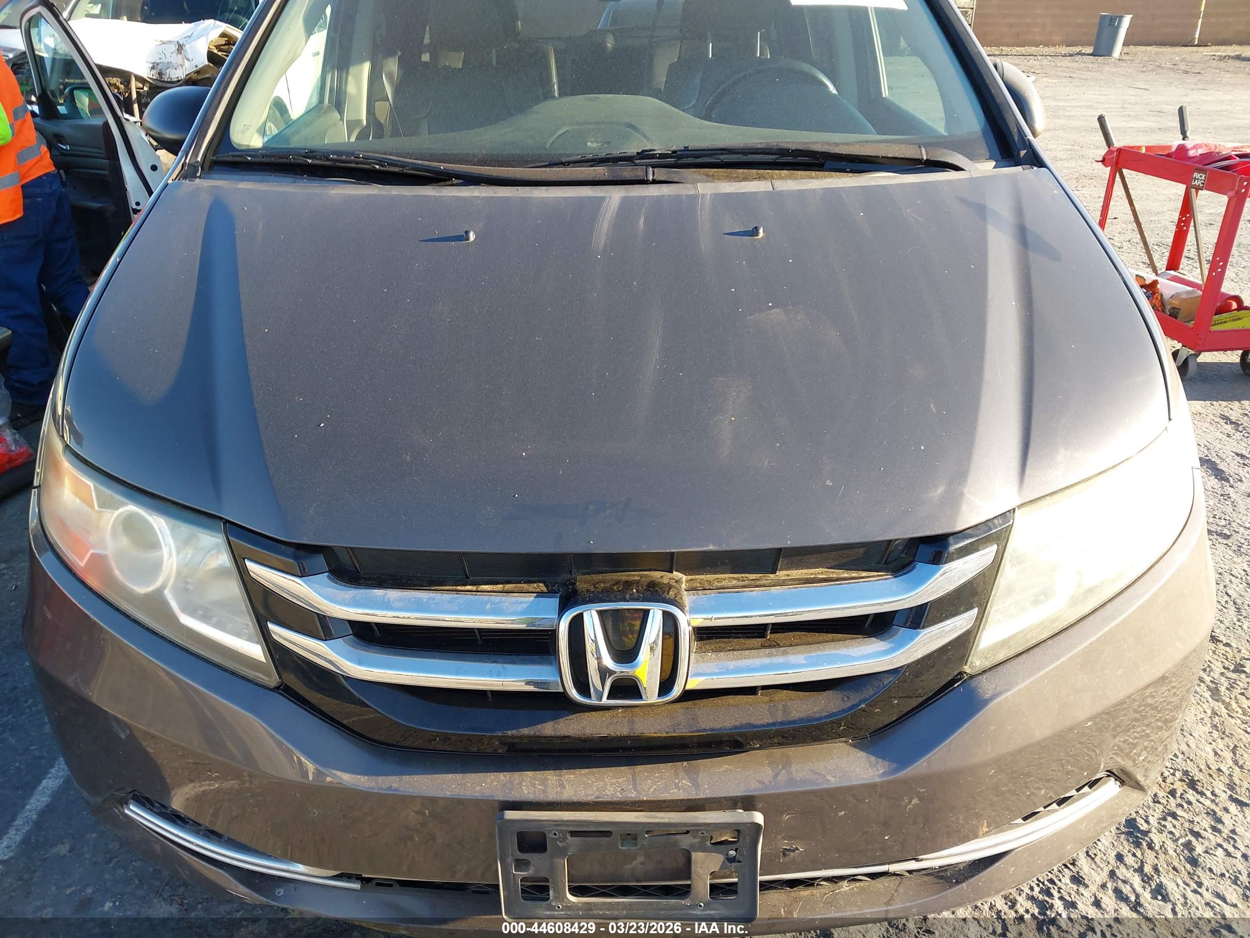 HONDA ODYSSEY image 6