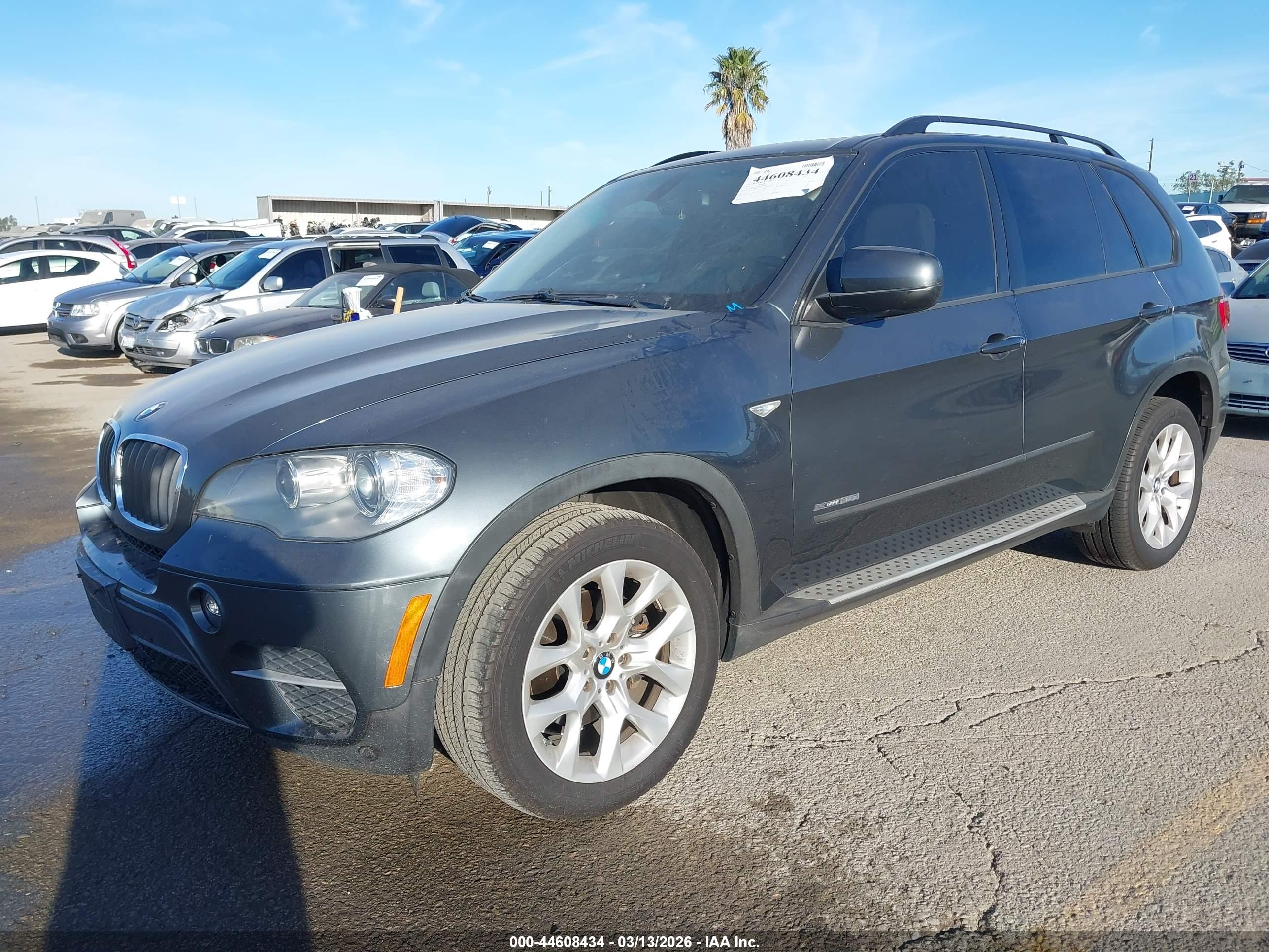 BMW X5 image 2