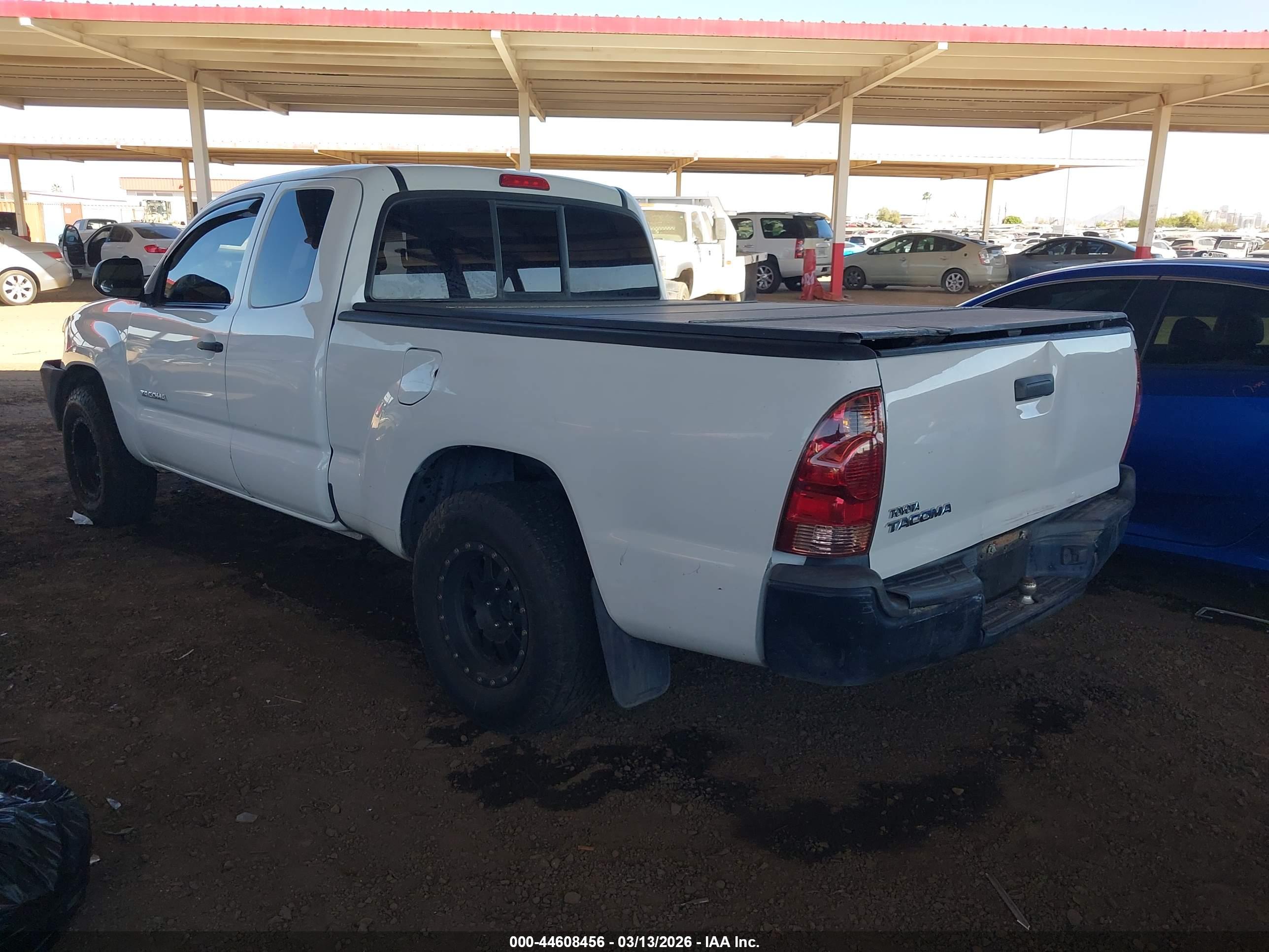 TOYOTA TACOMA image 3