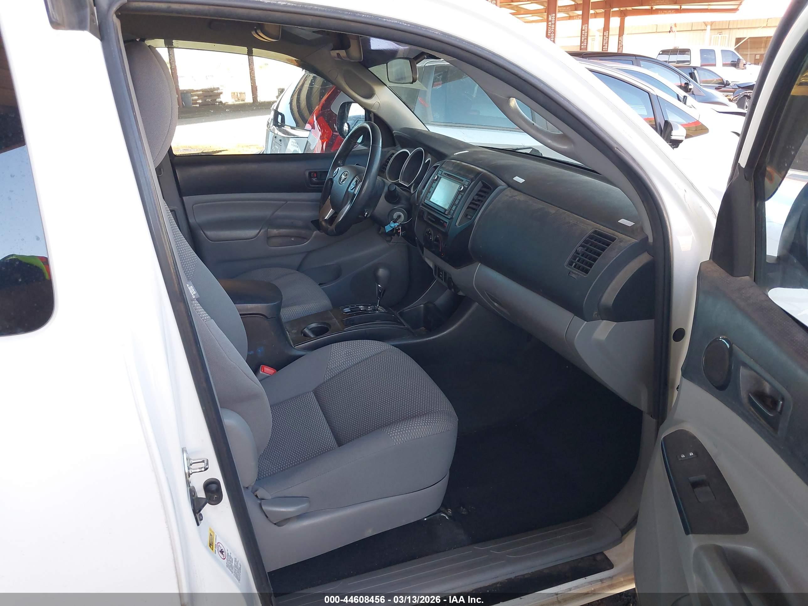 TOYOTA TACOMA image 5
