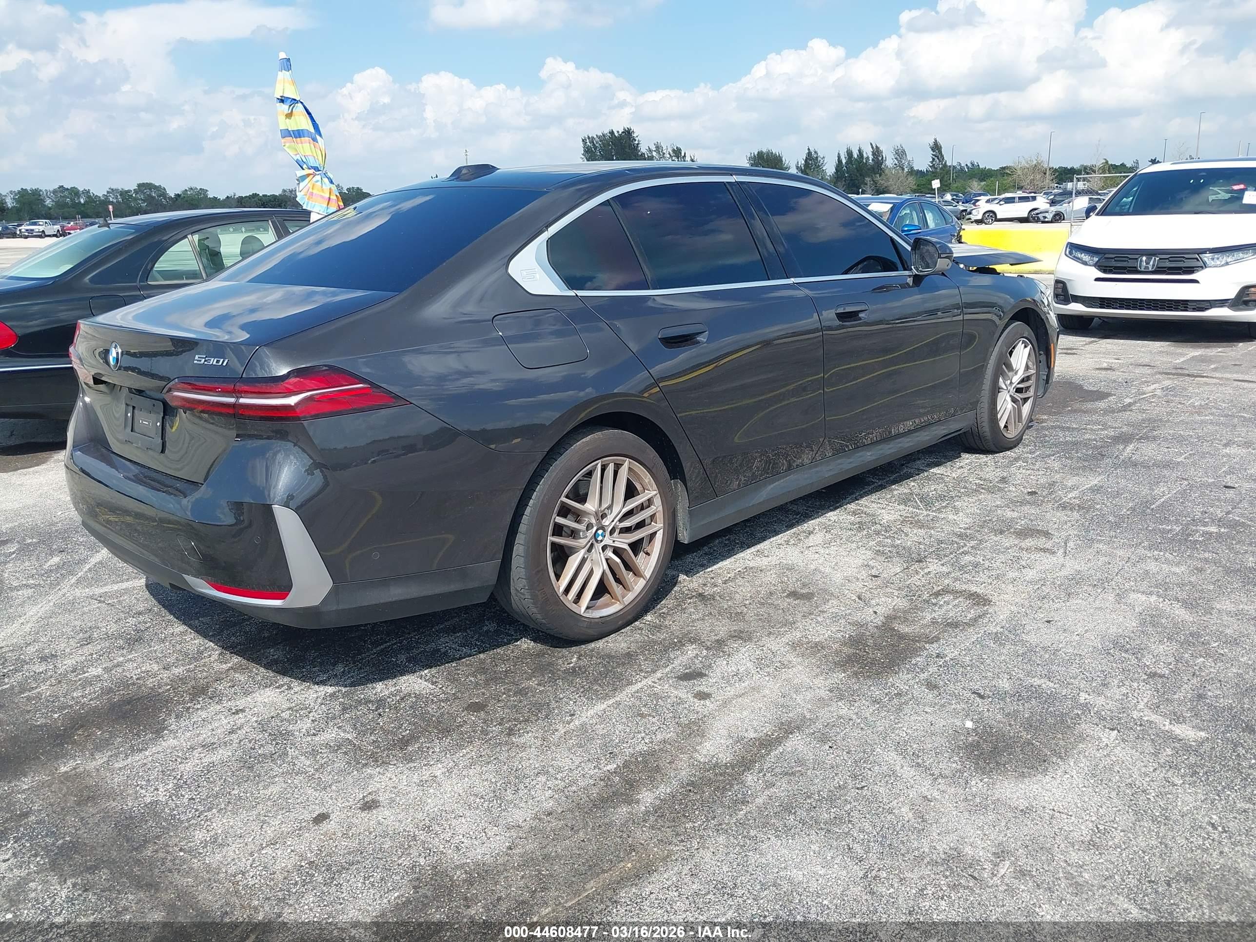 BMW 530I image 4