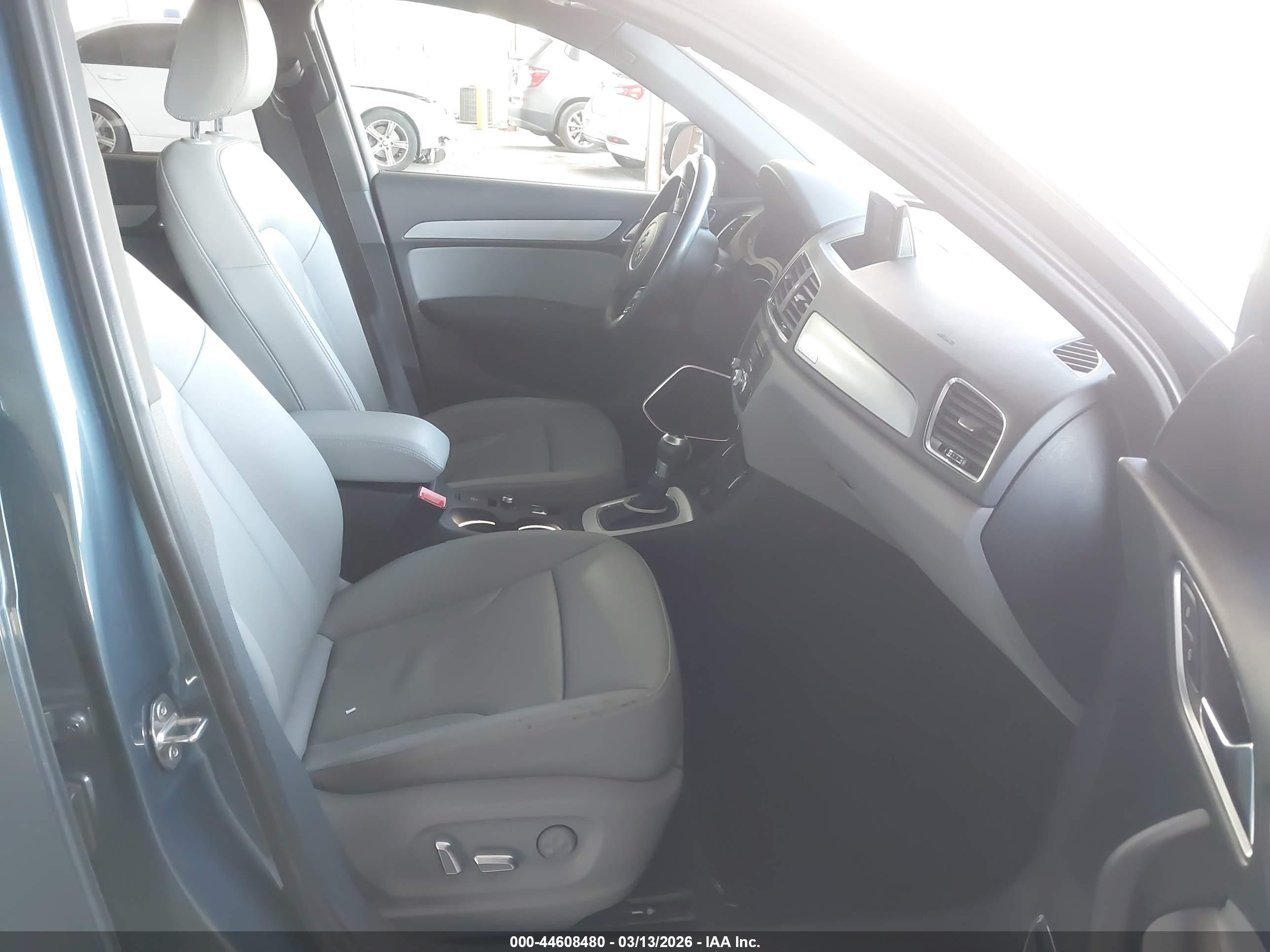 AUDI Q3 image 5
