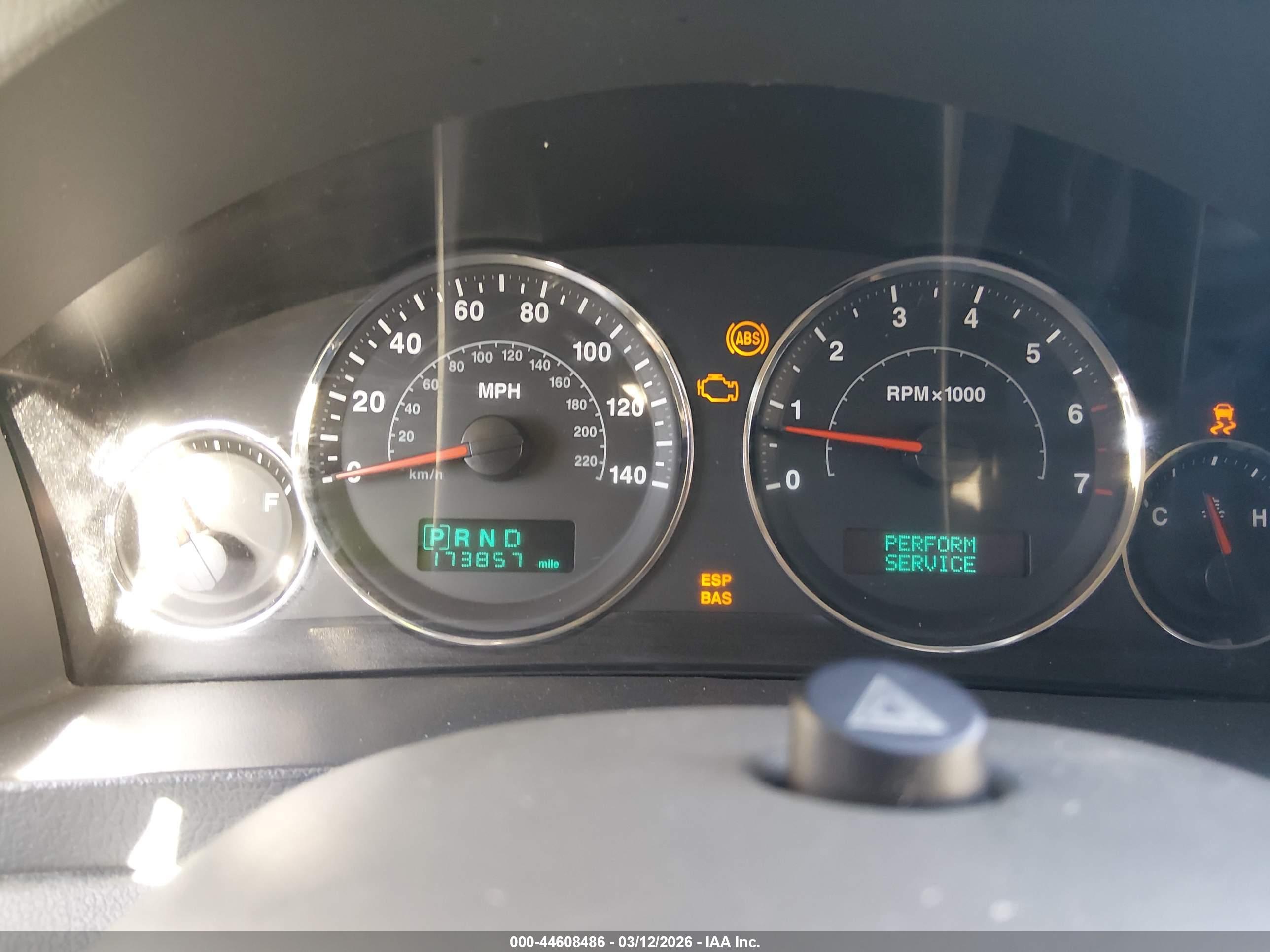 JEEP GRAND image 7