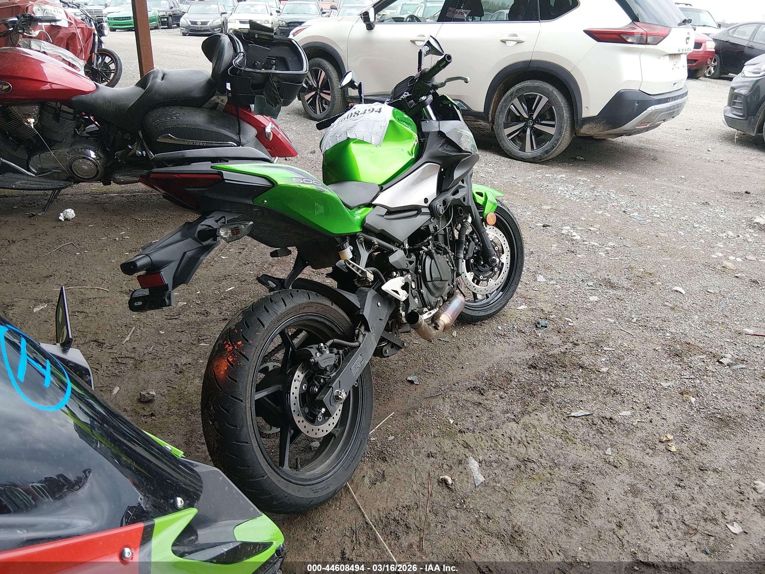 KAWASAKI ER500 image 4