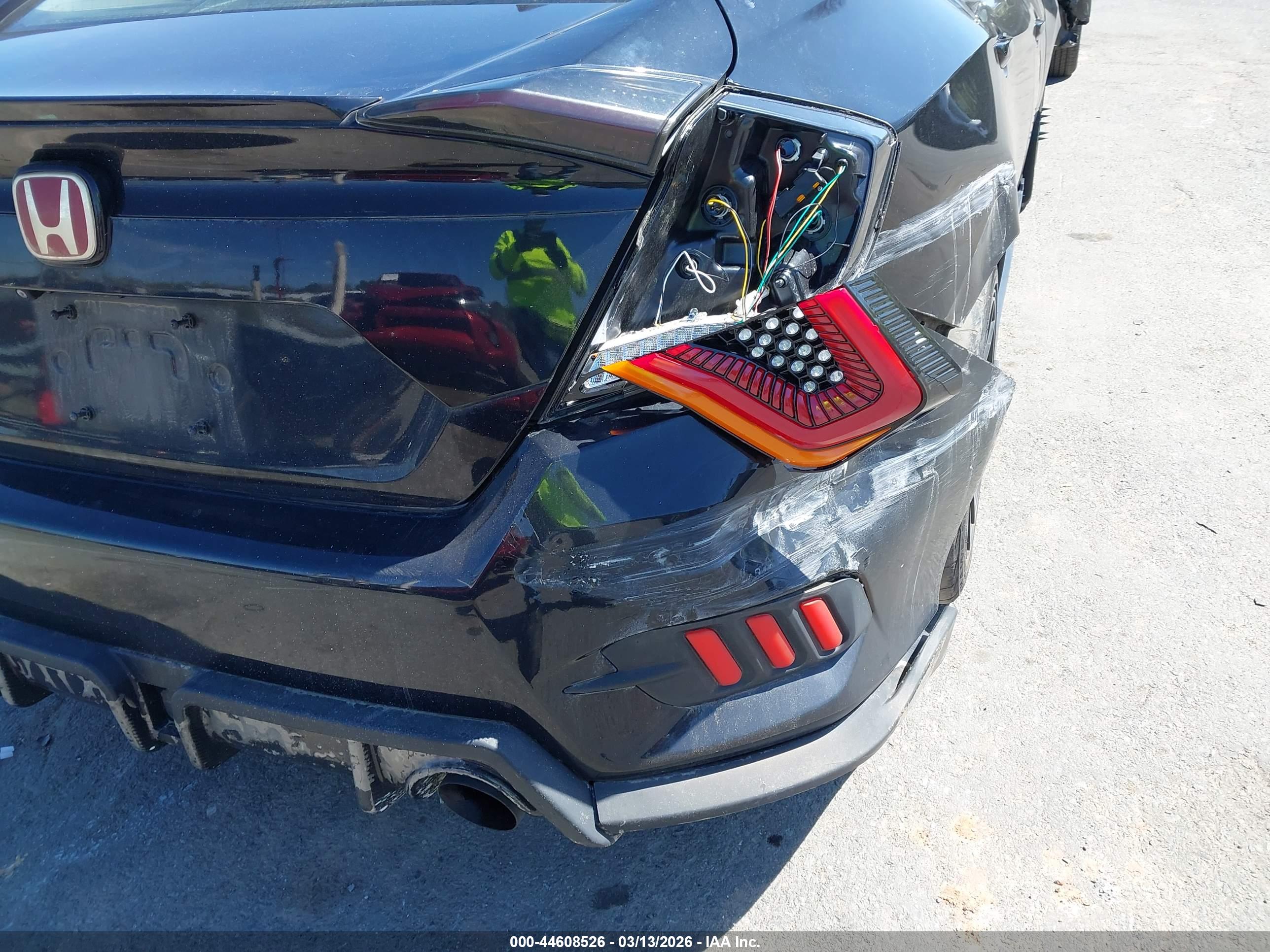 HONDA CIVIC image 6