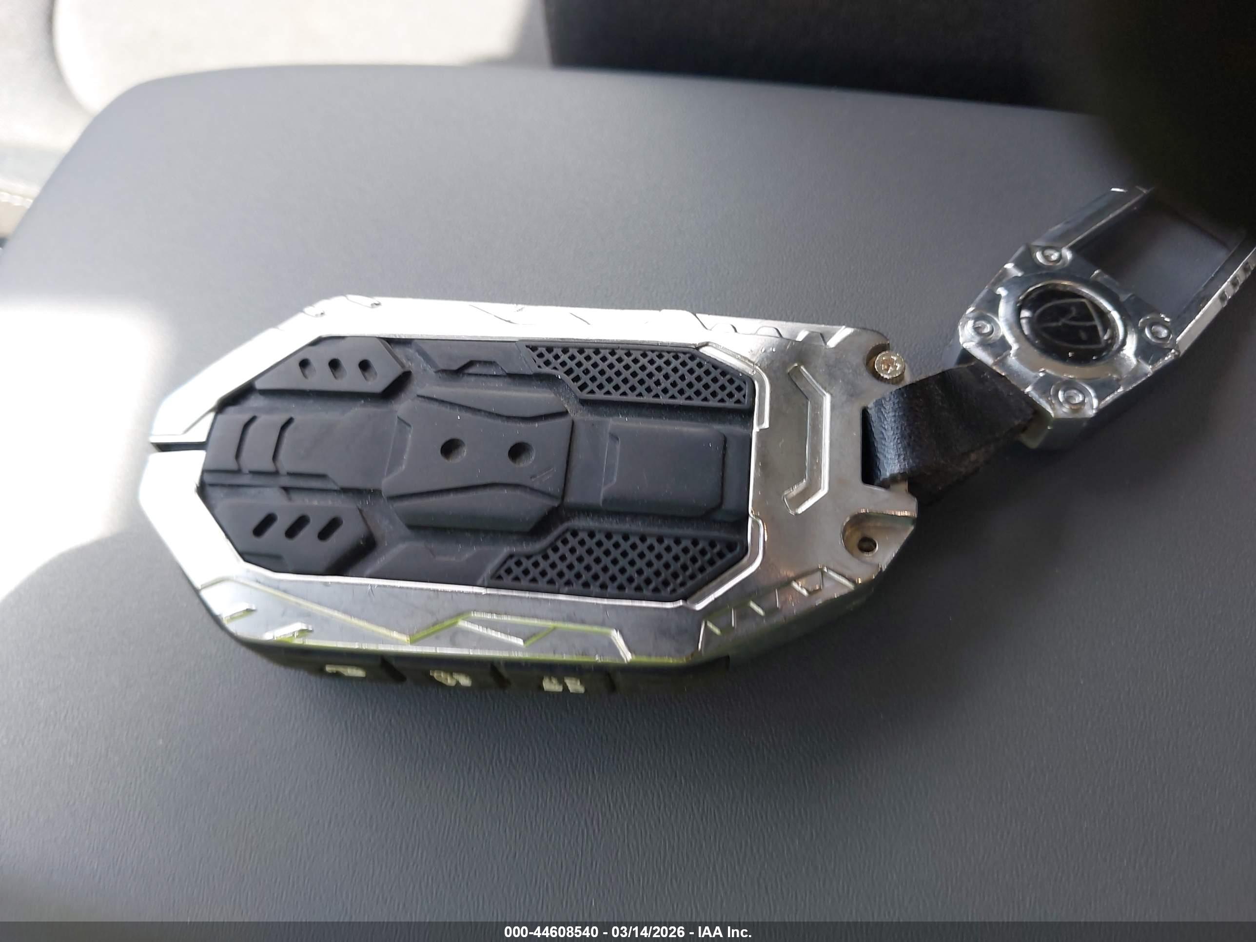 KIA K4 image 11