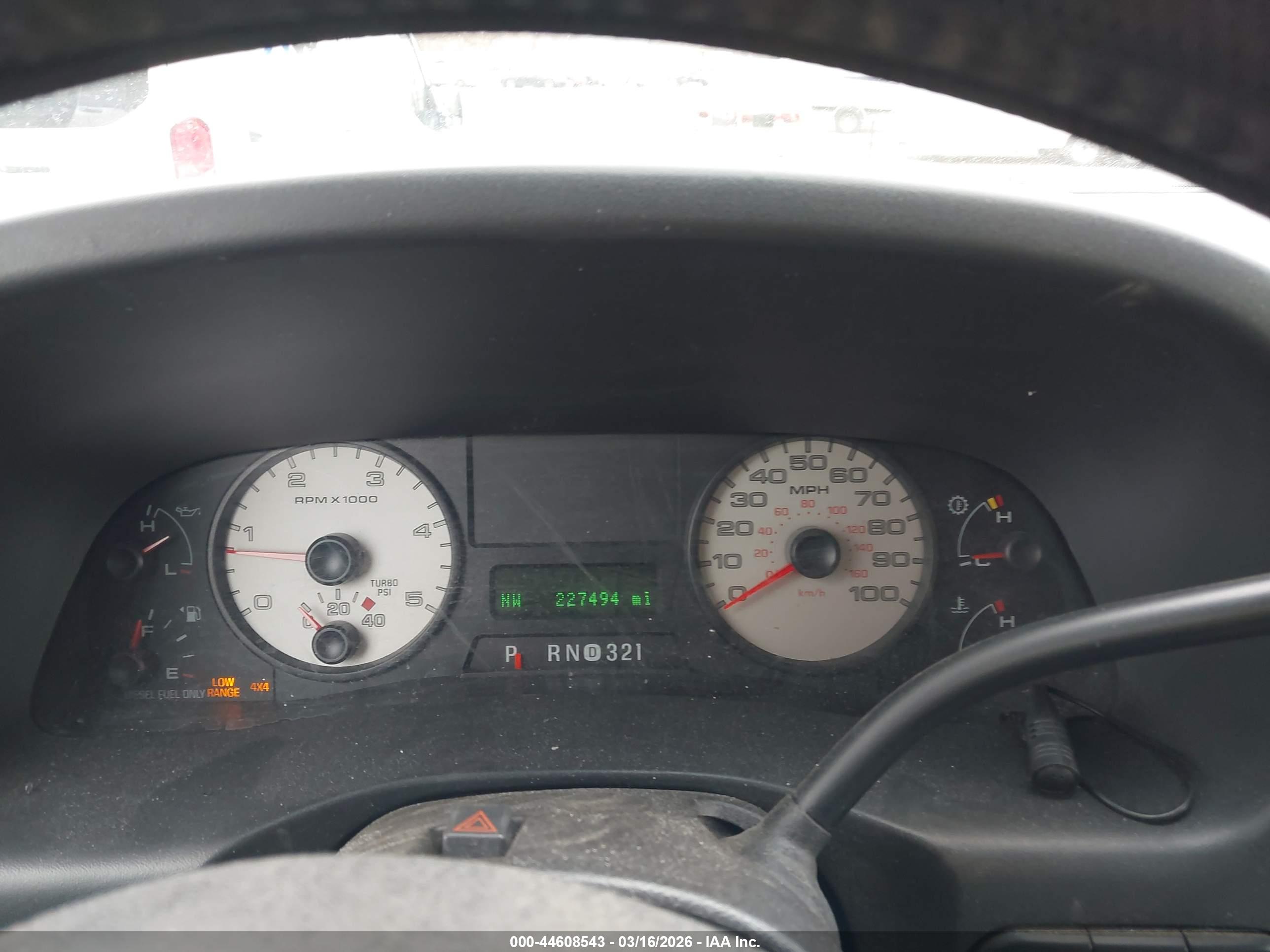 FORD F-350 image 7