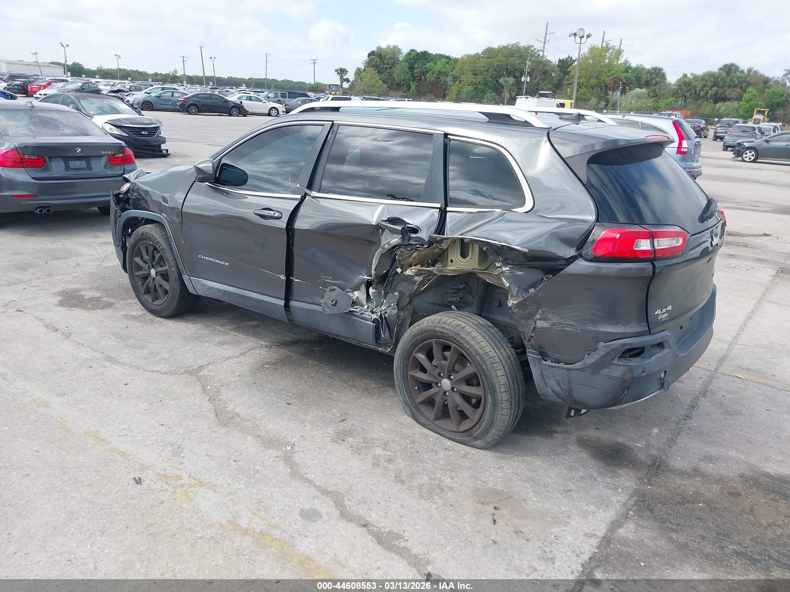 JEEP CHEROKEE image 3