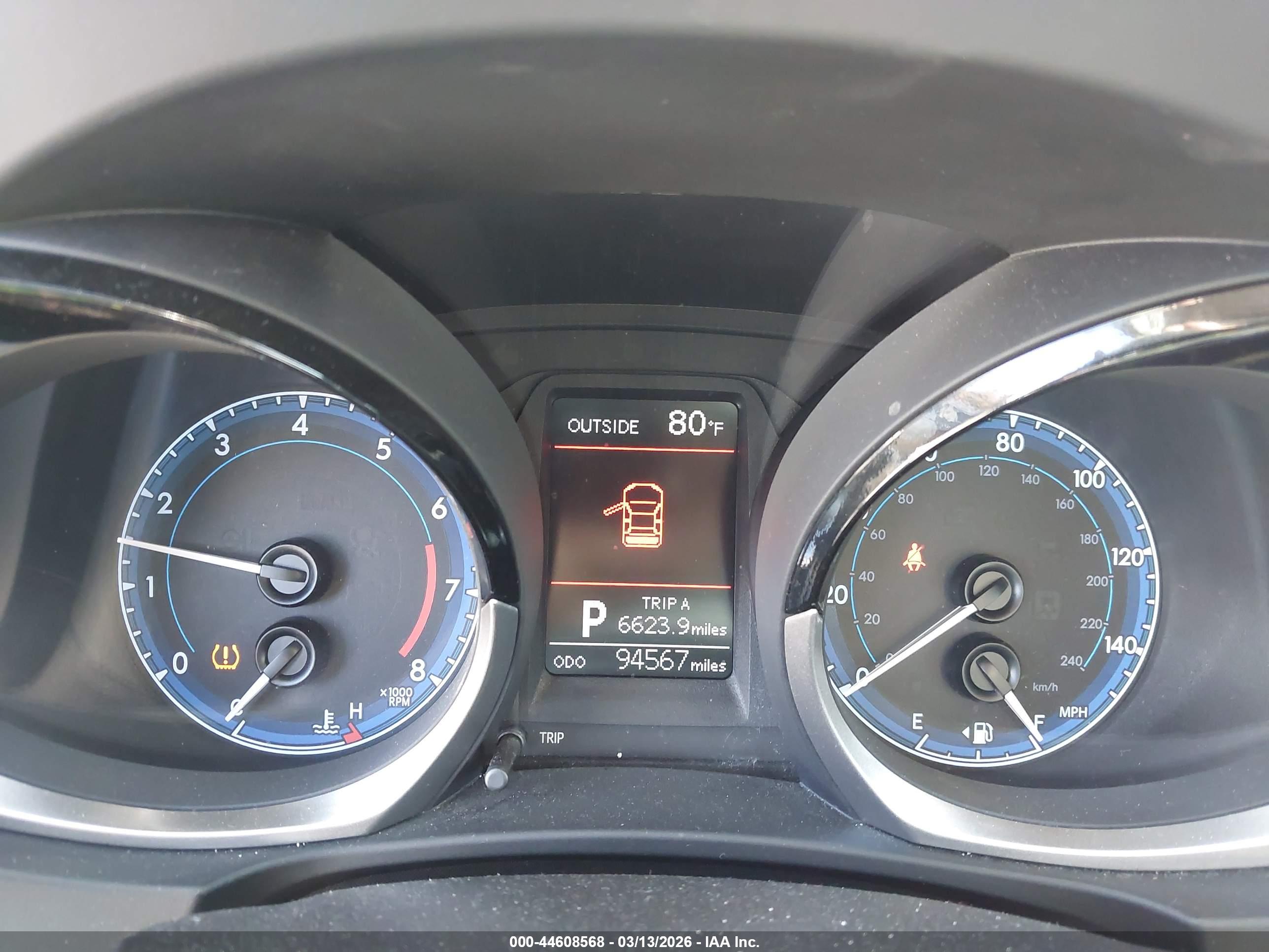 TOYOTA COROLLA image 7