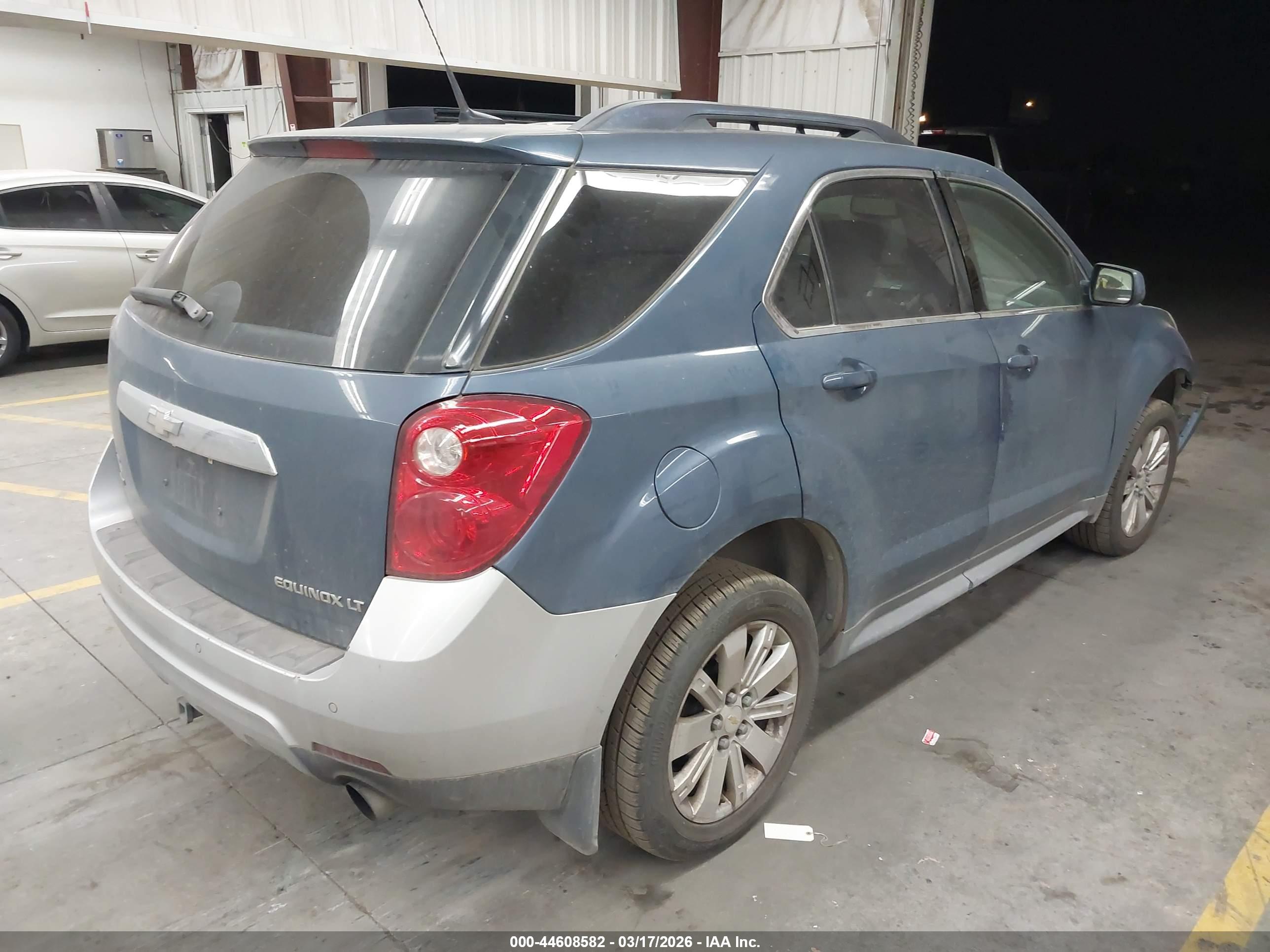 CHEVROLET EQUINOX image 4