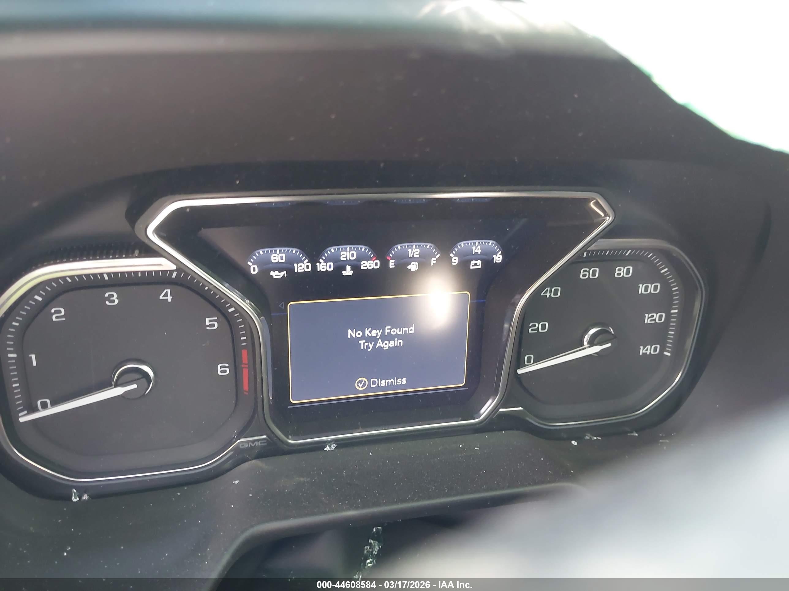 GMC YUKON image 7