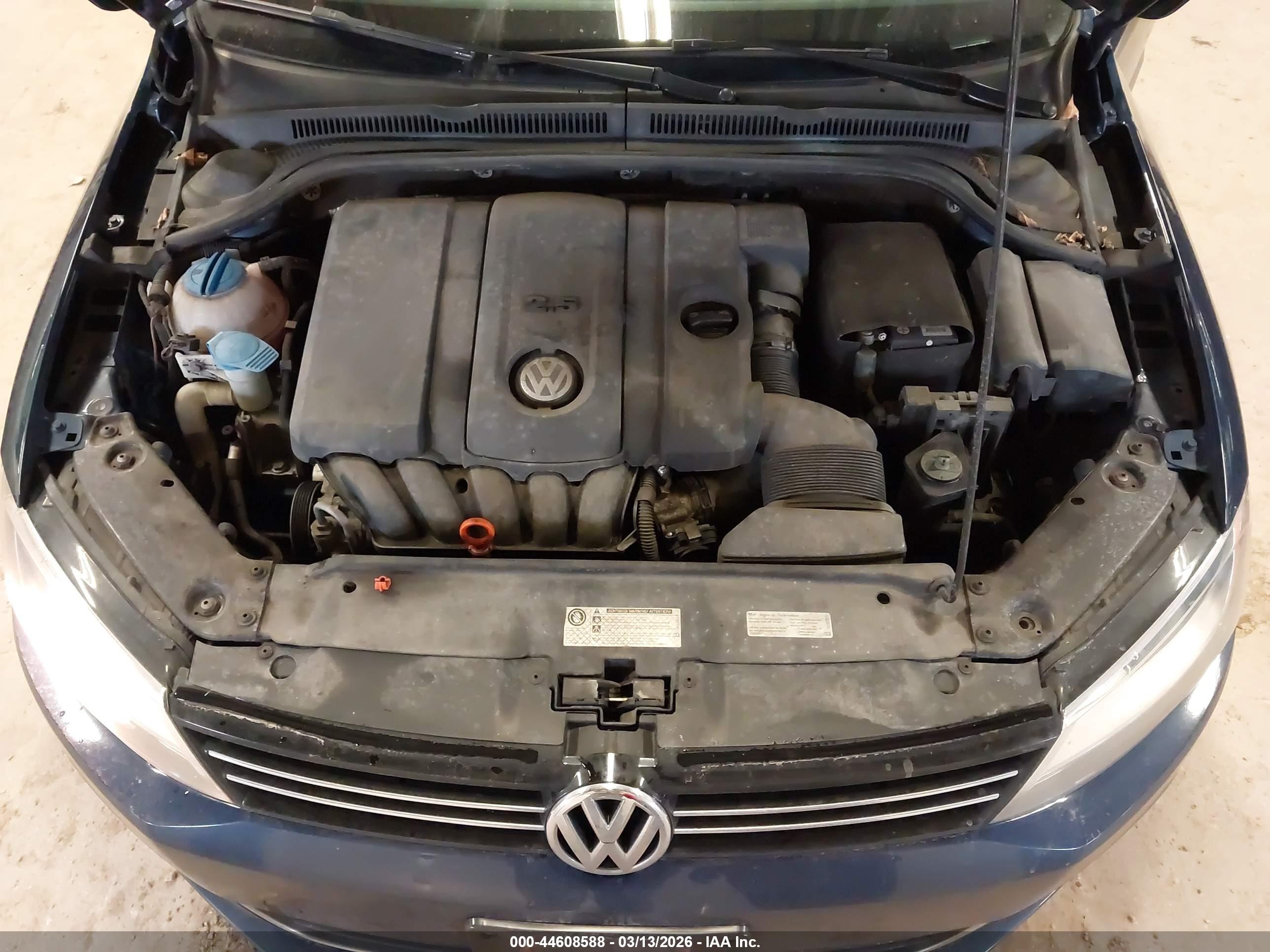 VOLKSWAGEN JETTA image 10