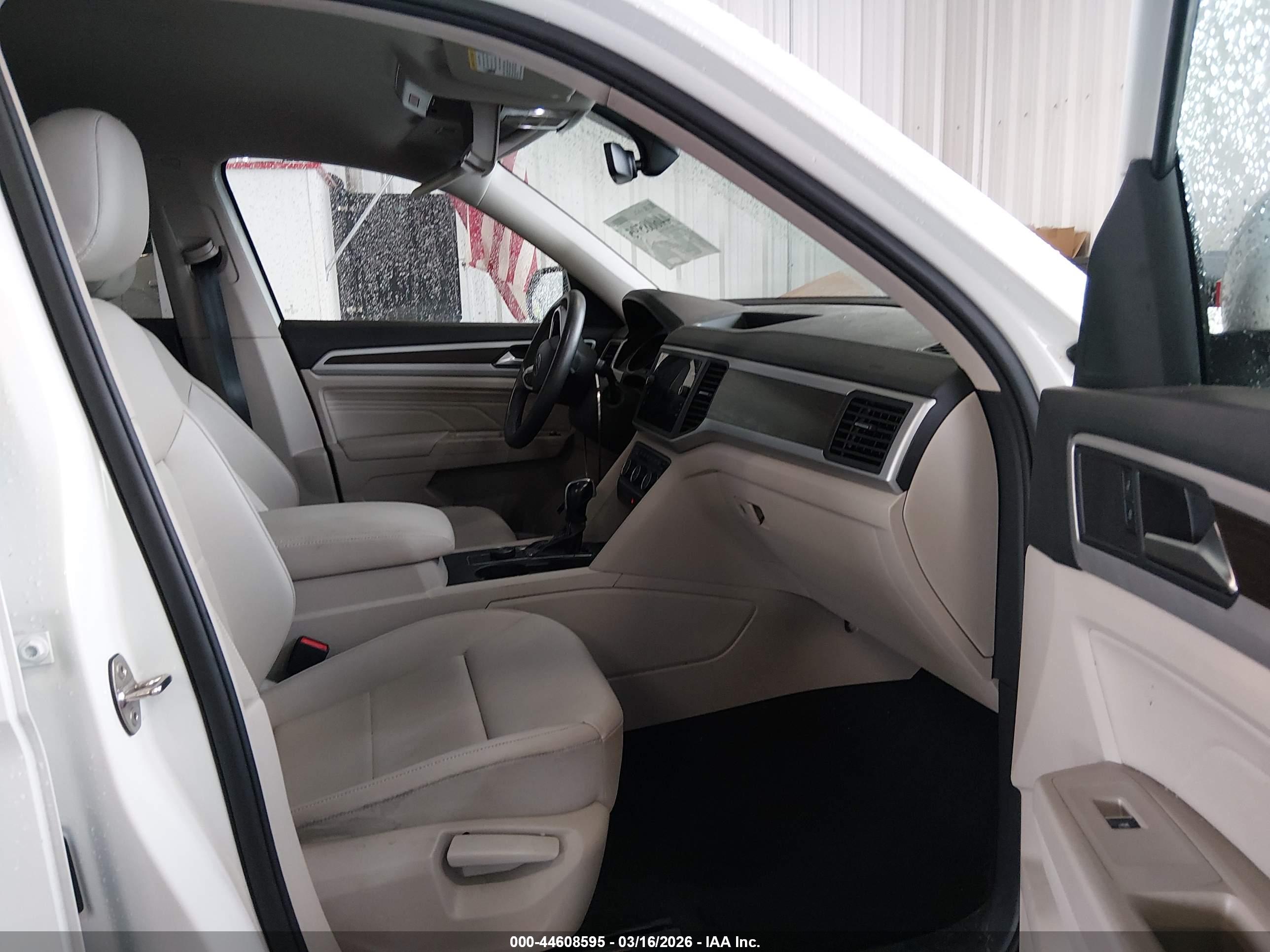 VOLKSWAGEN ATLAS image 5