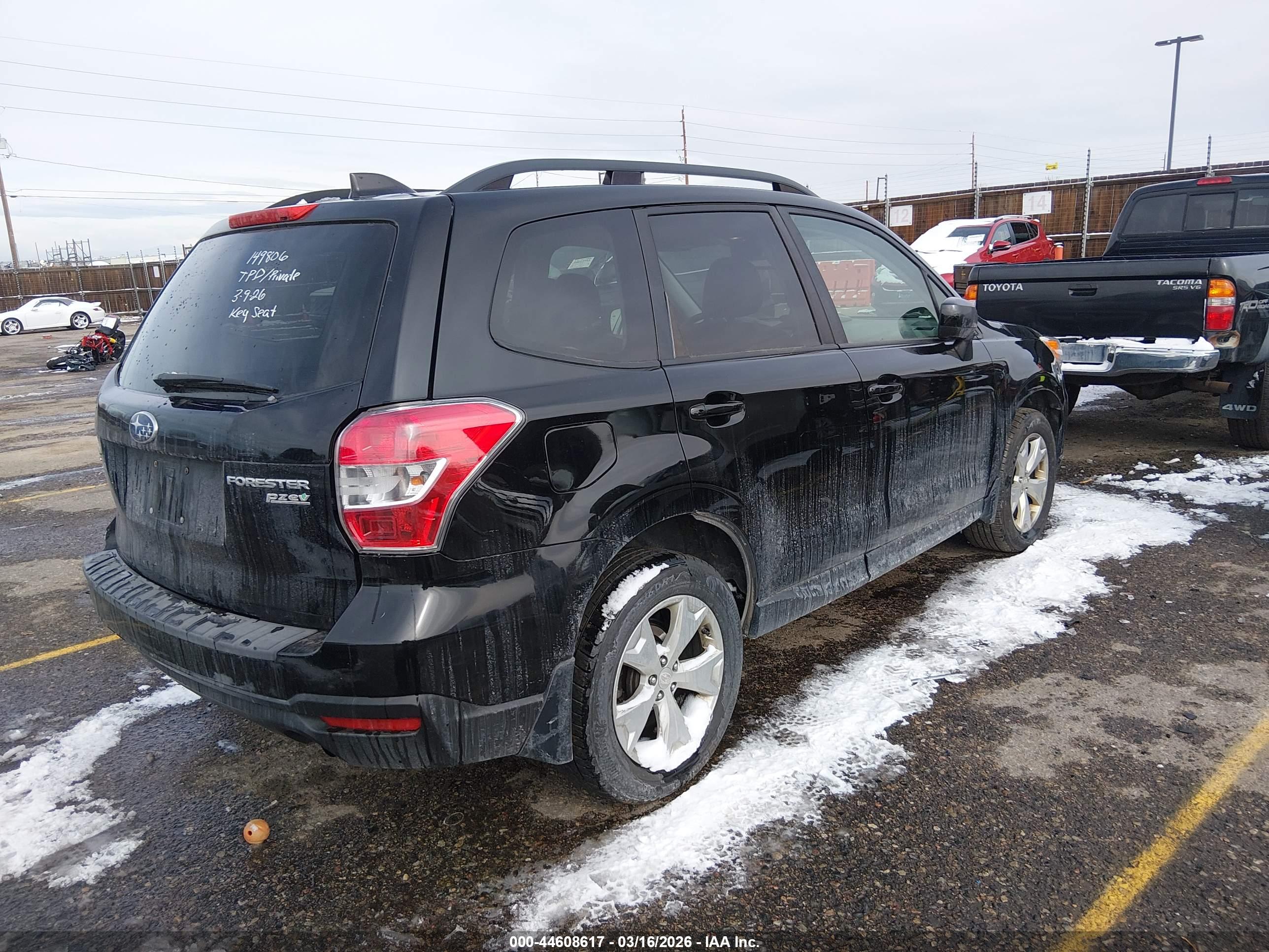 SUBARU FORESTER image 4