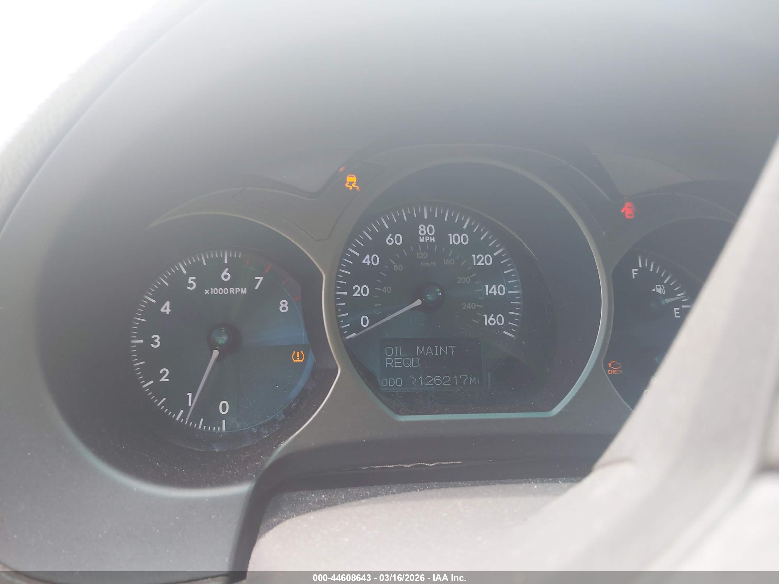 LEXUS GS image 7