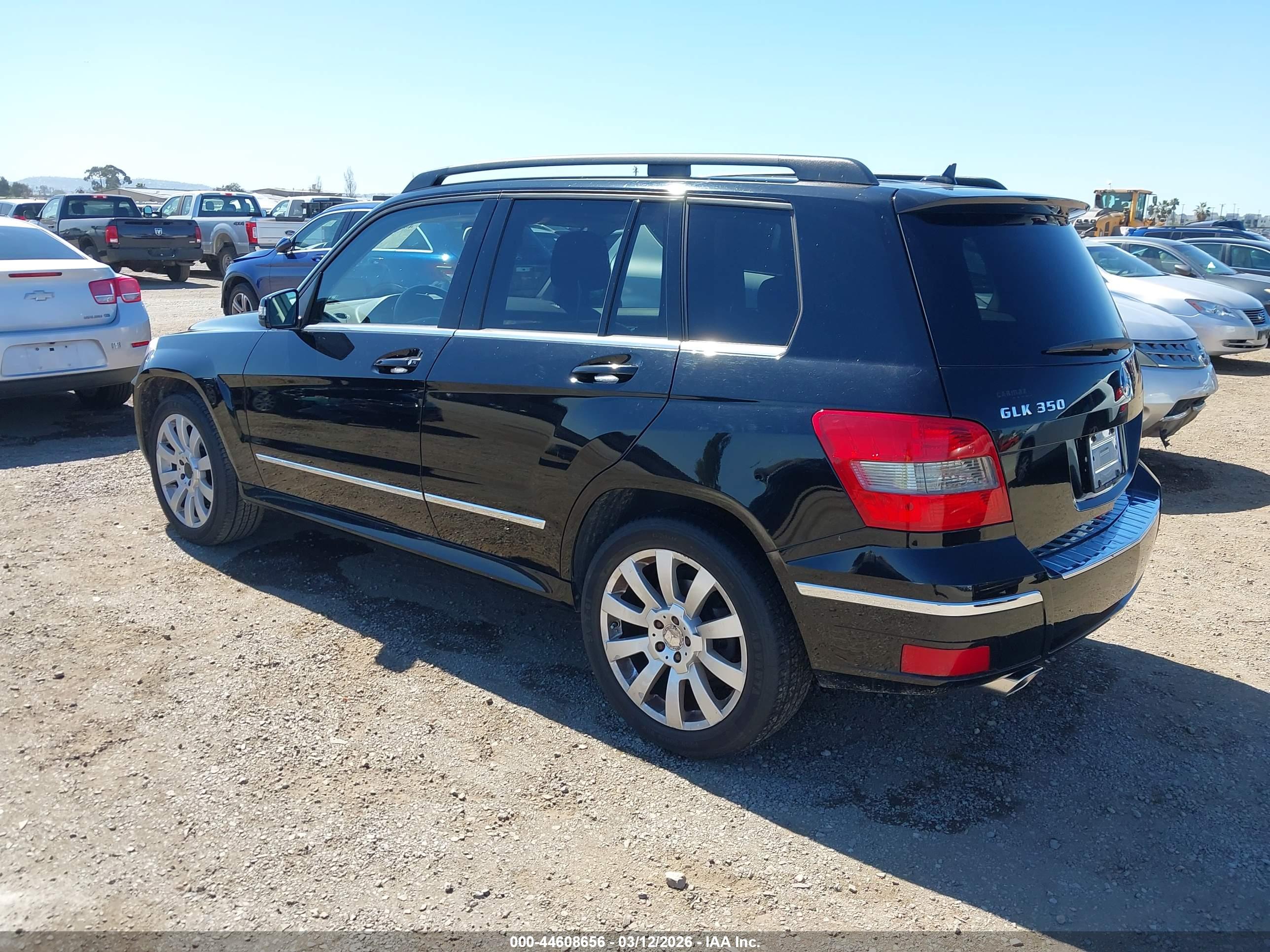 MERCEDES-BENZ GLK image 3