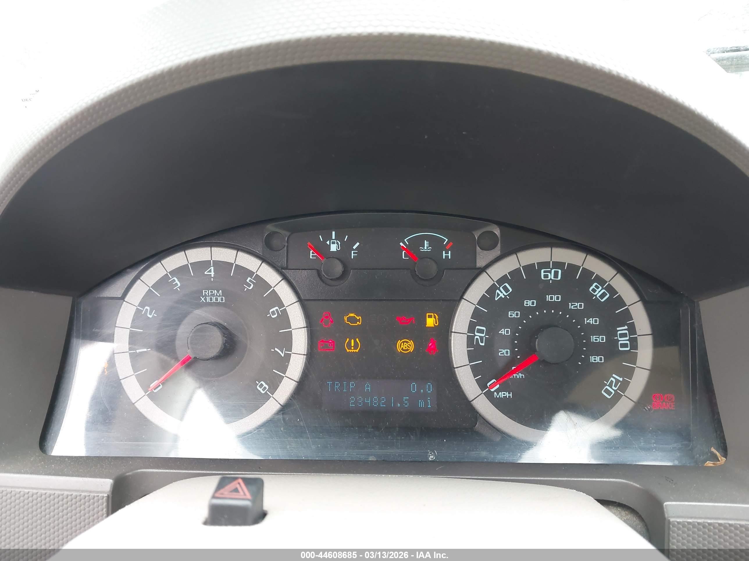 FORD ESCAPE image 7